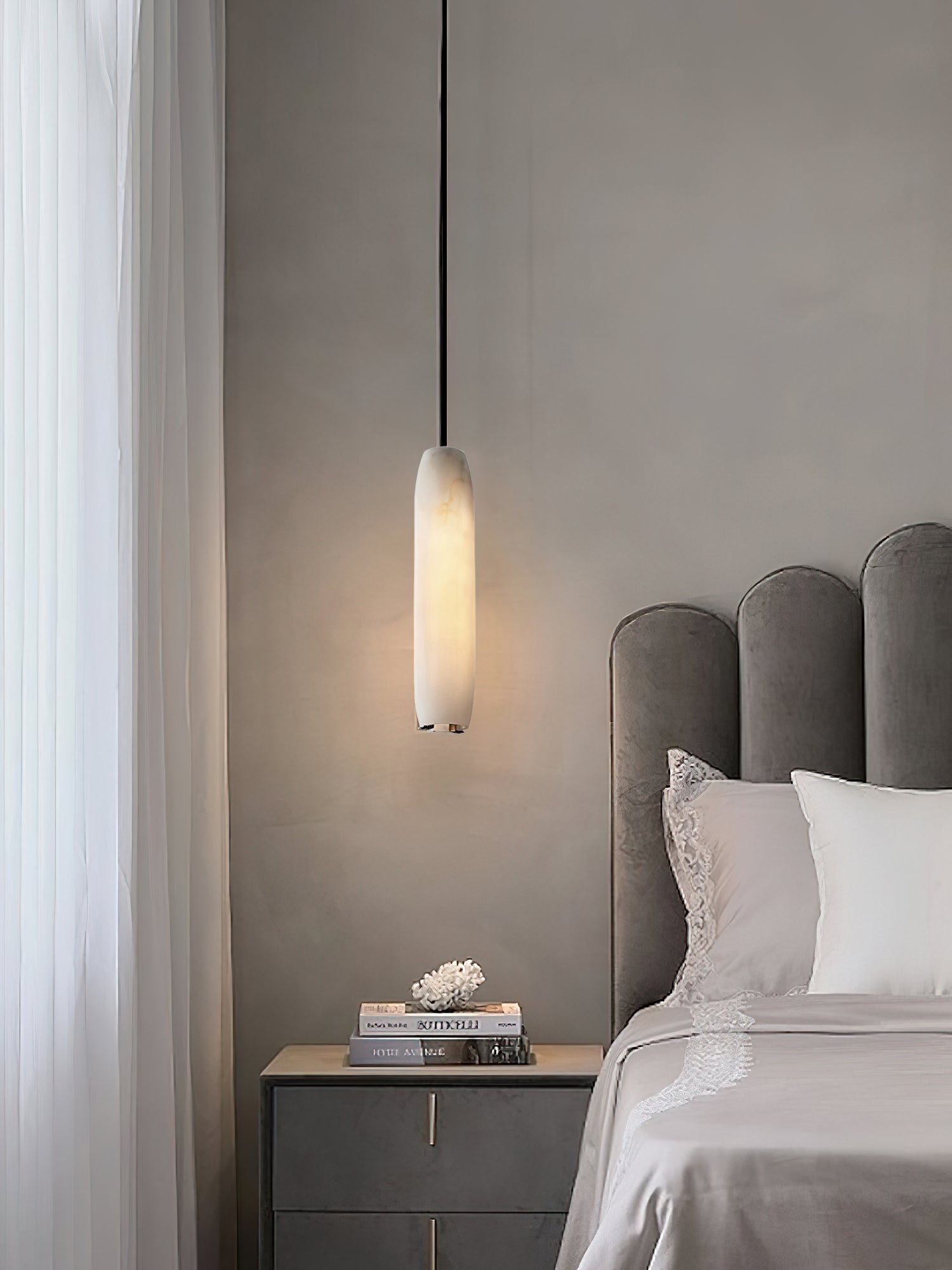 Minimalist Alabaster Pendant Lamp – Flute Style Ceiling Light