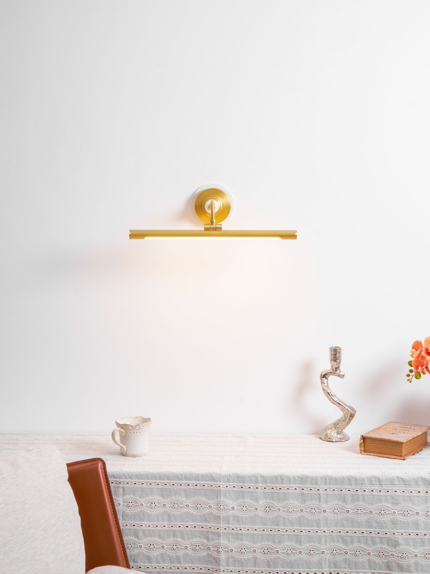 Archer Art LED Wall Lamp – Bedrooms & Hallways LED Picture Light