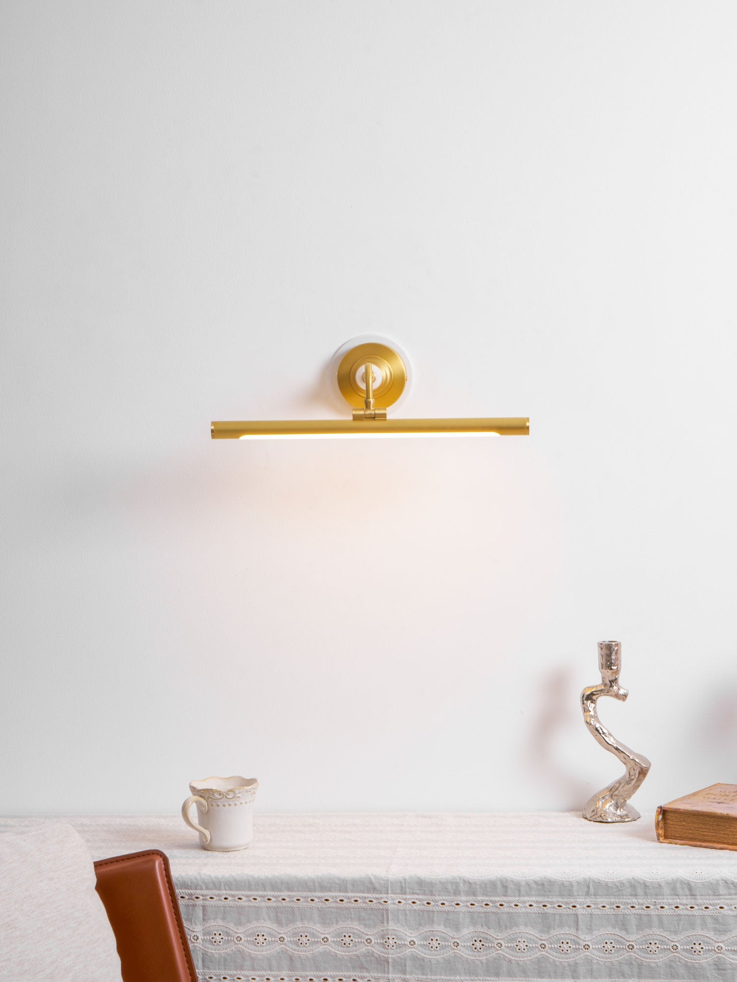 Archer Art LED Wall Lamp – Bedrooms & Hallways LED Picture Light