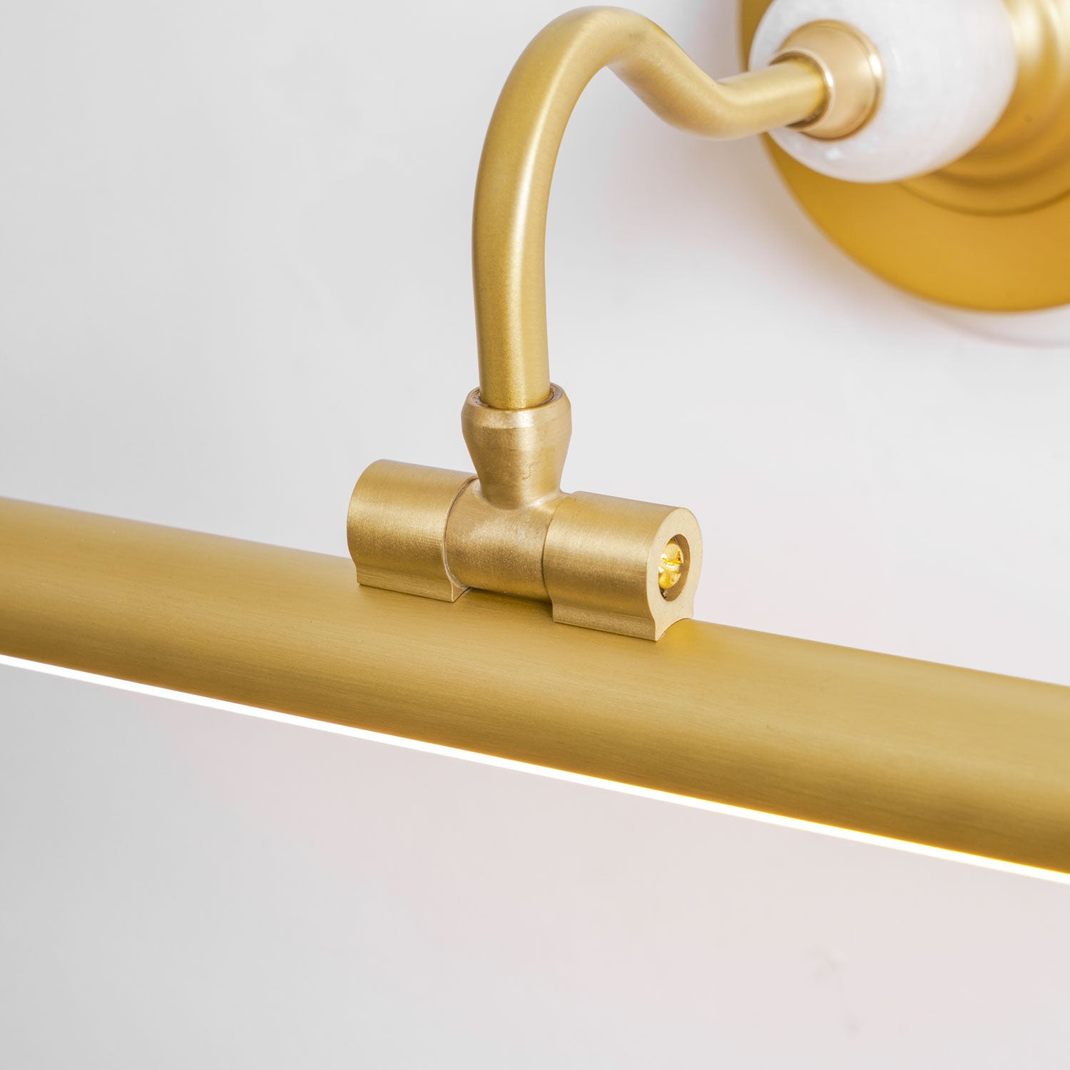 Archer Art LED Wall Lamp – Bedrooms & Hallways LED Picture Light