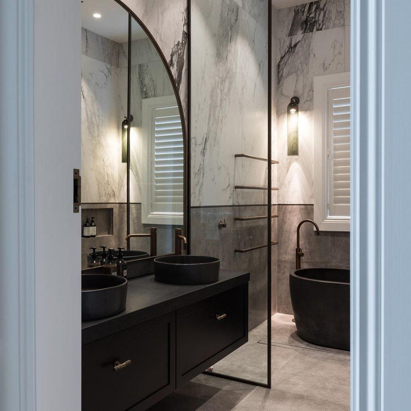 Float Glide Wall Sconce | Contemporary Vertical LED Wall Lamp
