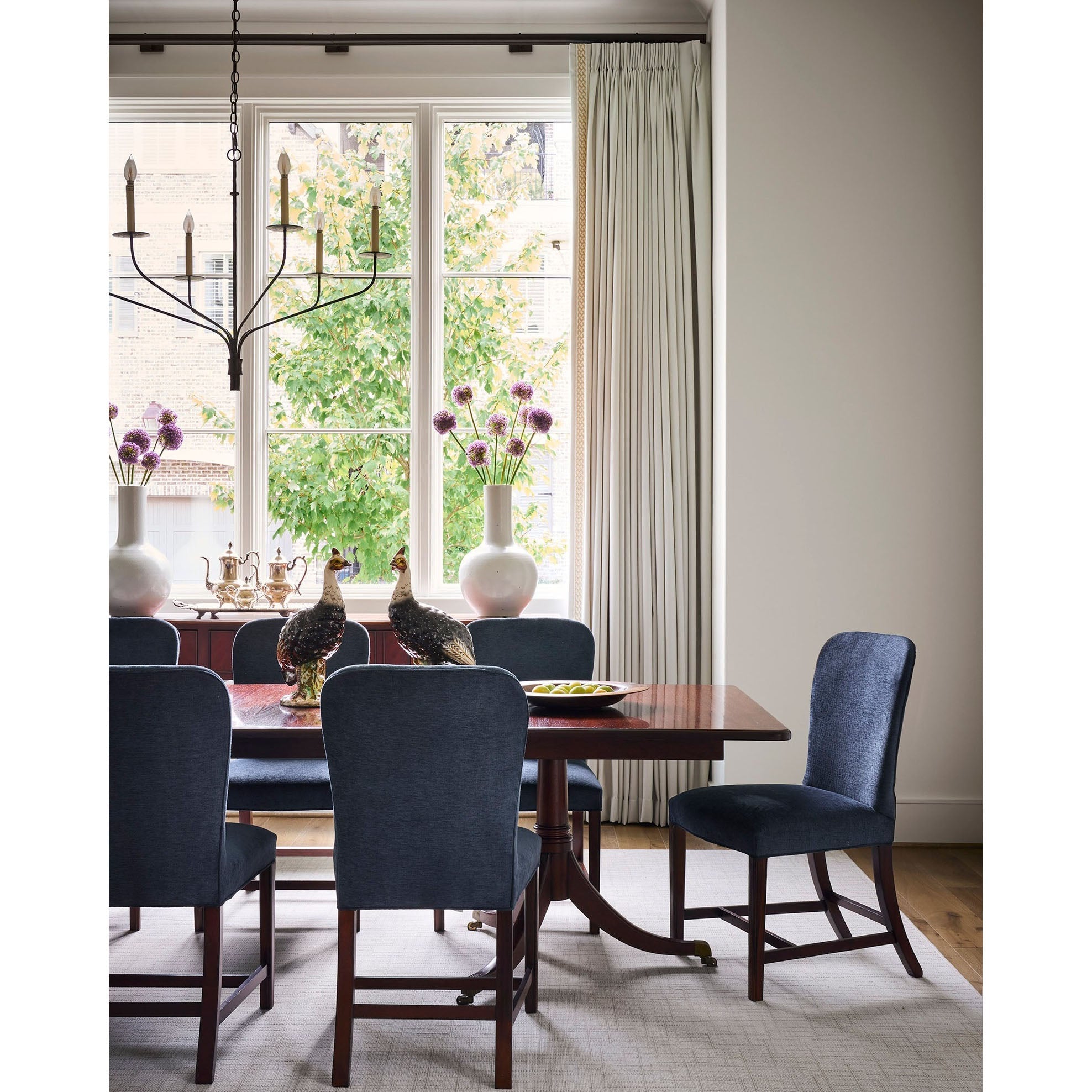 Classic Candle Chandelier – Timeless Pendant Light