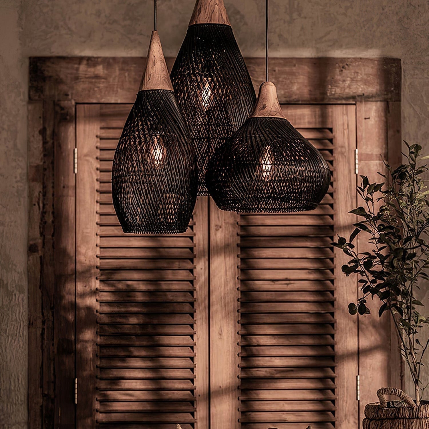 Braided Wicker Pendant Light – Cozy Living Room Decor