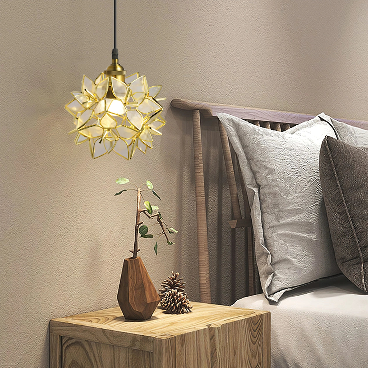 Clear Glass Capiz-Shells Pendant Light