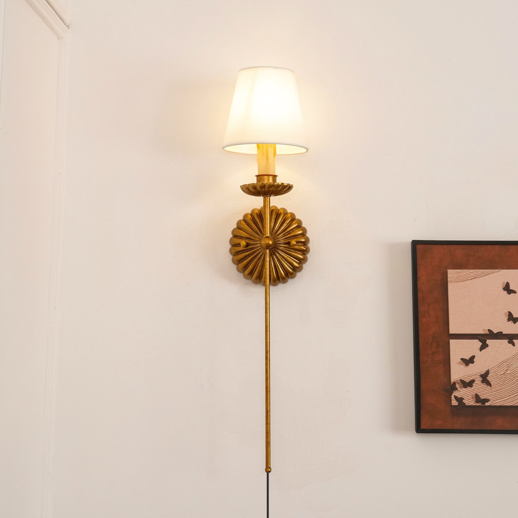 Antique Style Gold Plug-in Wall Sconce – Ribbed Backplate with Fabric Shade