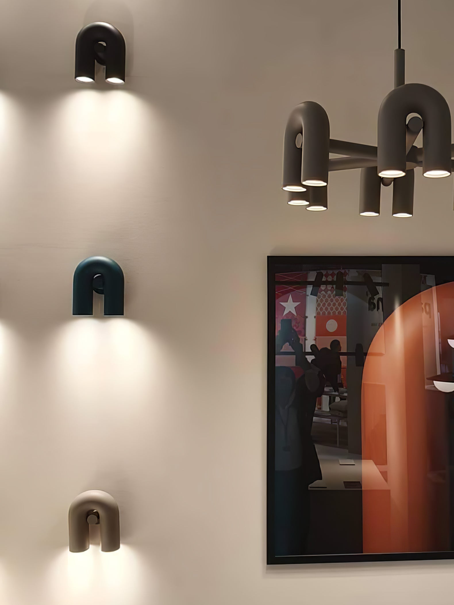 Contemporary U-Shape Wall Light