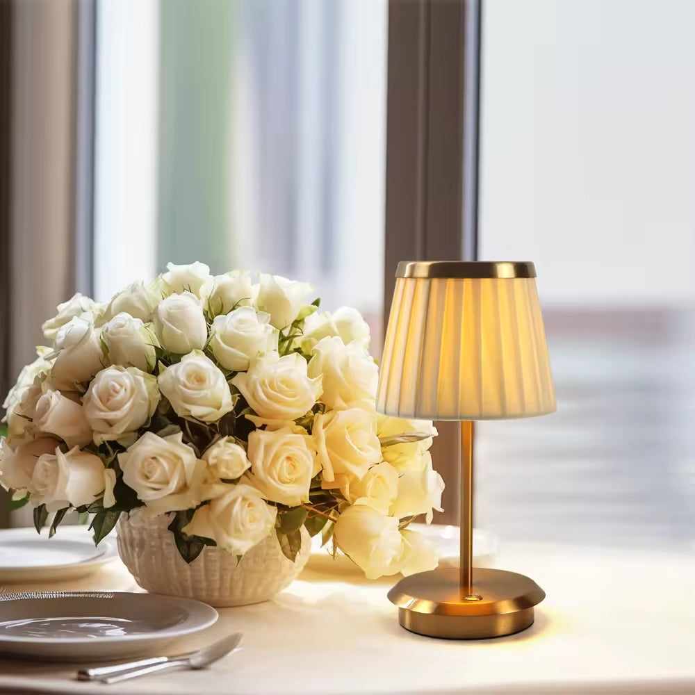 Traditional Elegant Table Lamp