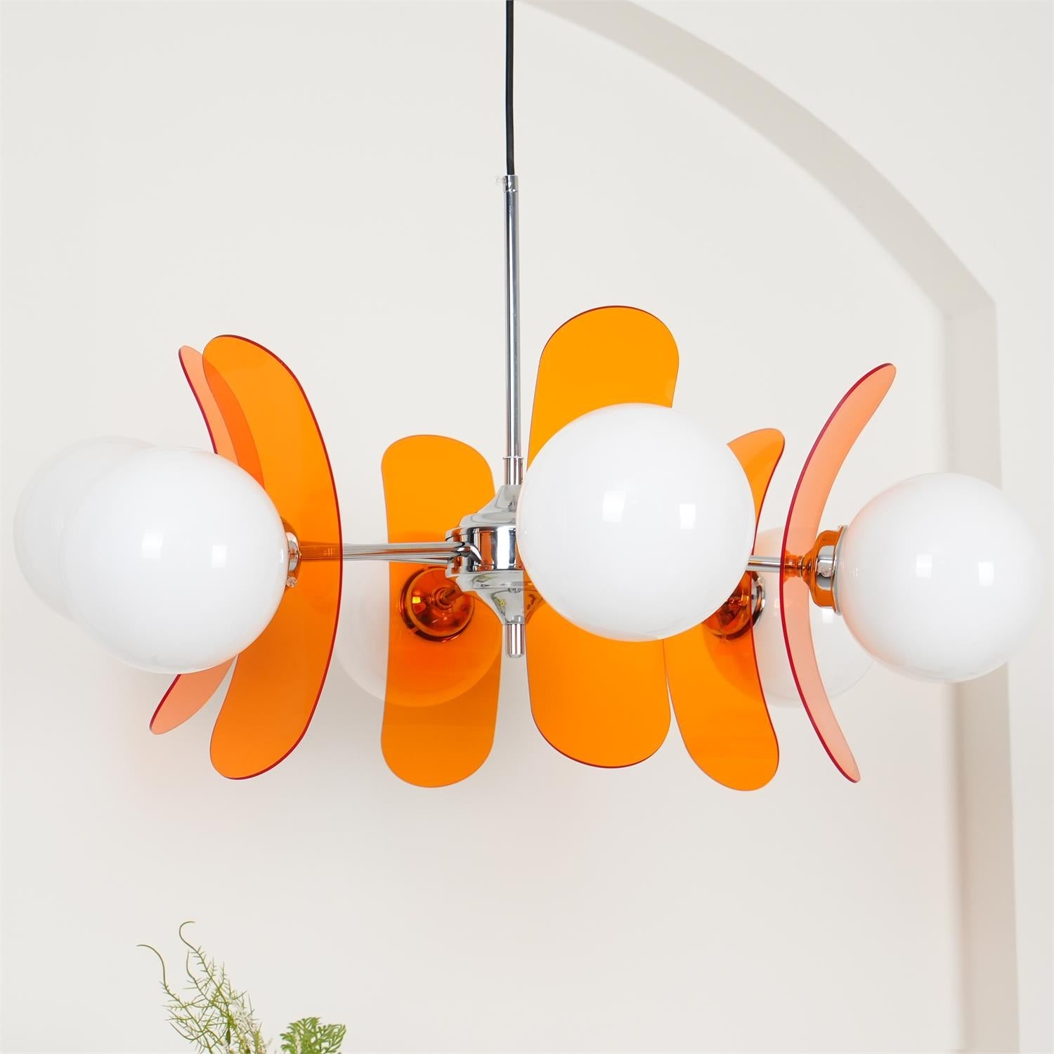 Retro Coloured Sputnik Chandelier – Timeless Ceiling Light
