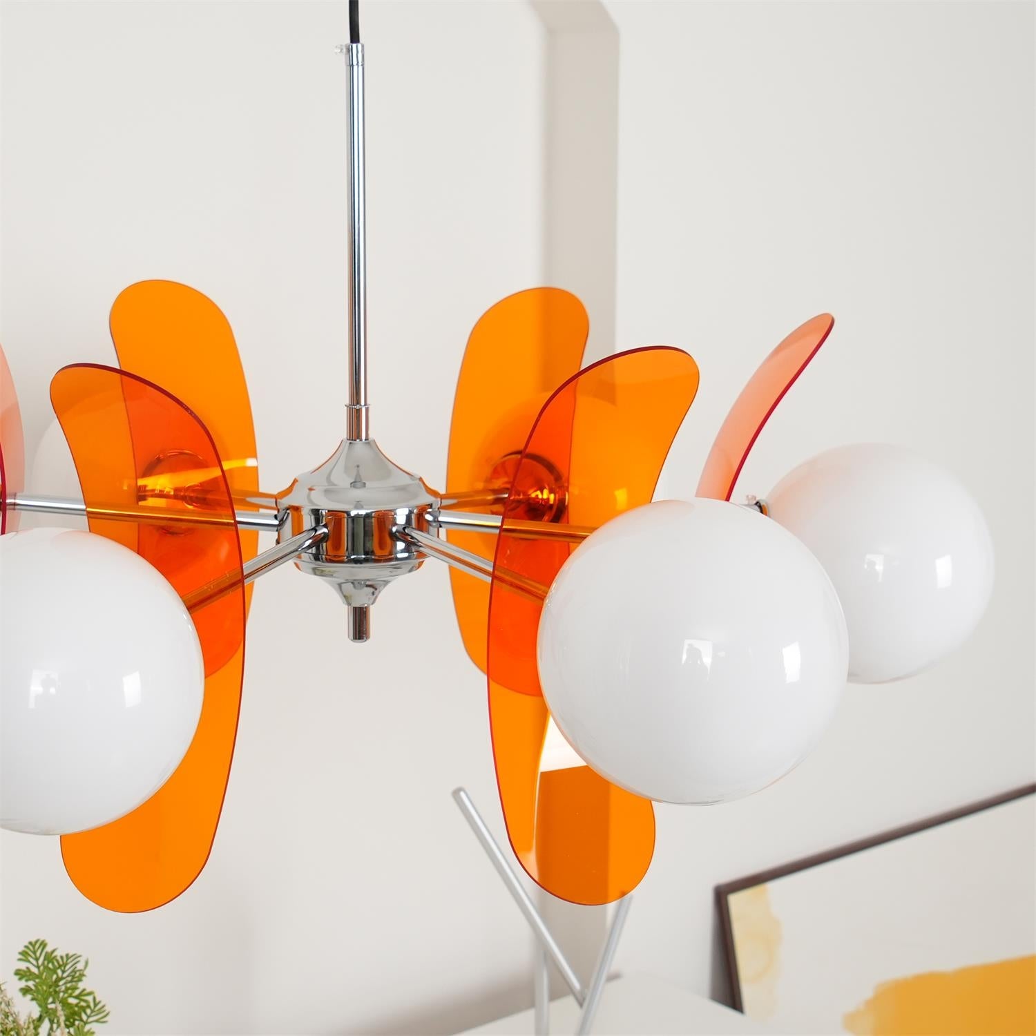 Retro Coloured Sputnik Chandelier – Timeless Ceiling Light