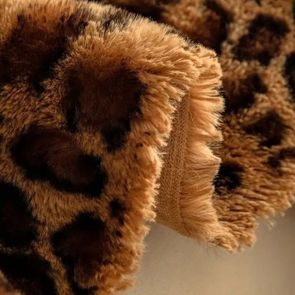 Modern Leopard Print Sofa Throw for Bold and Stylish Decor