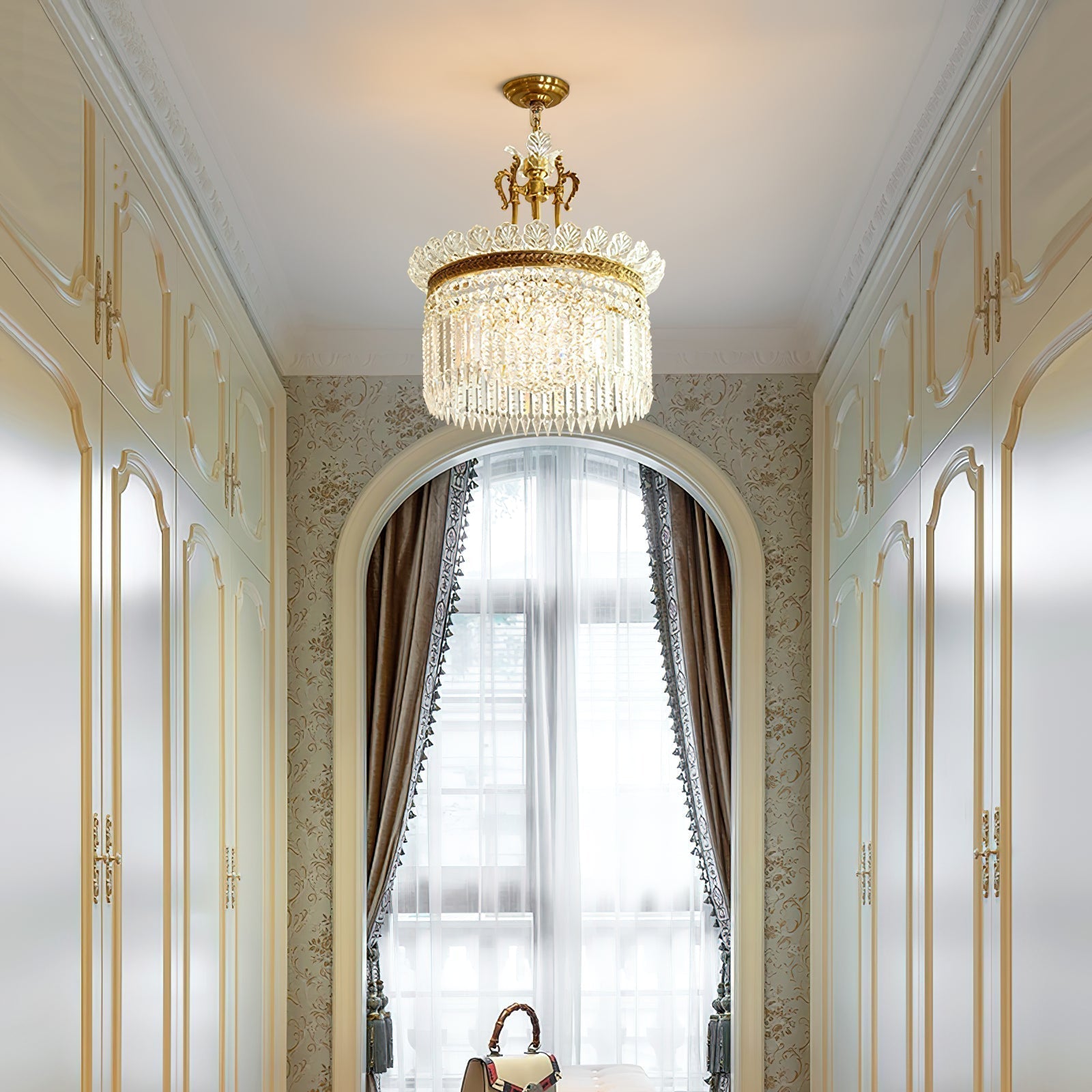 Brass Frame Crystal Chandelier – Timeless Decorative Lighting