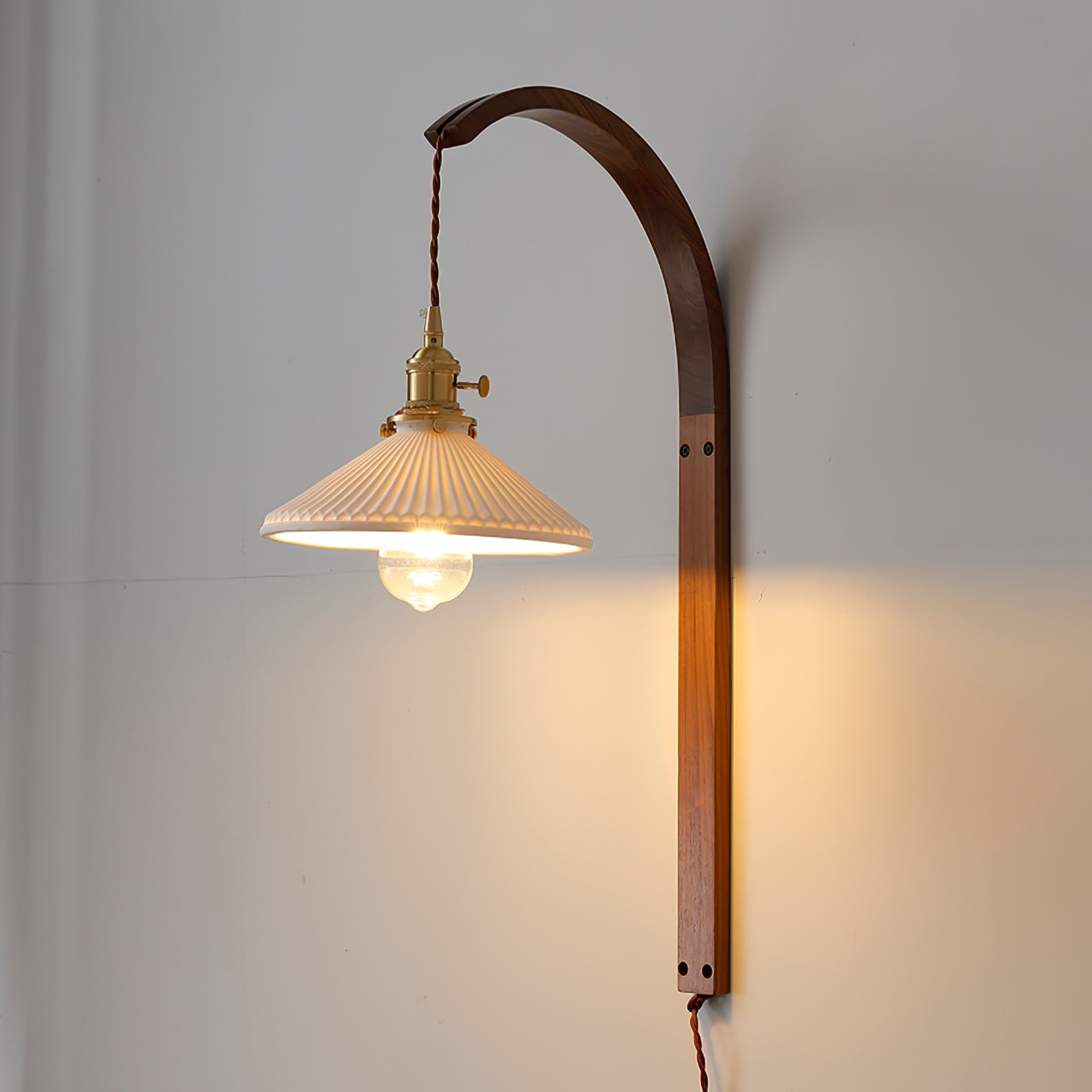 Curved Ceramic Wall Light with Walnut Finish – Plug-in Design
