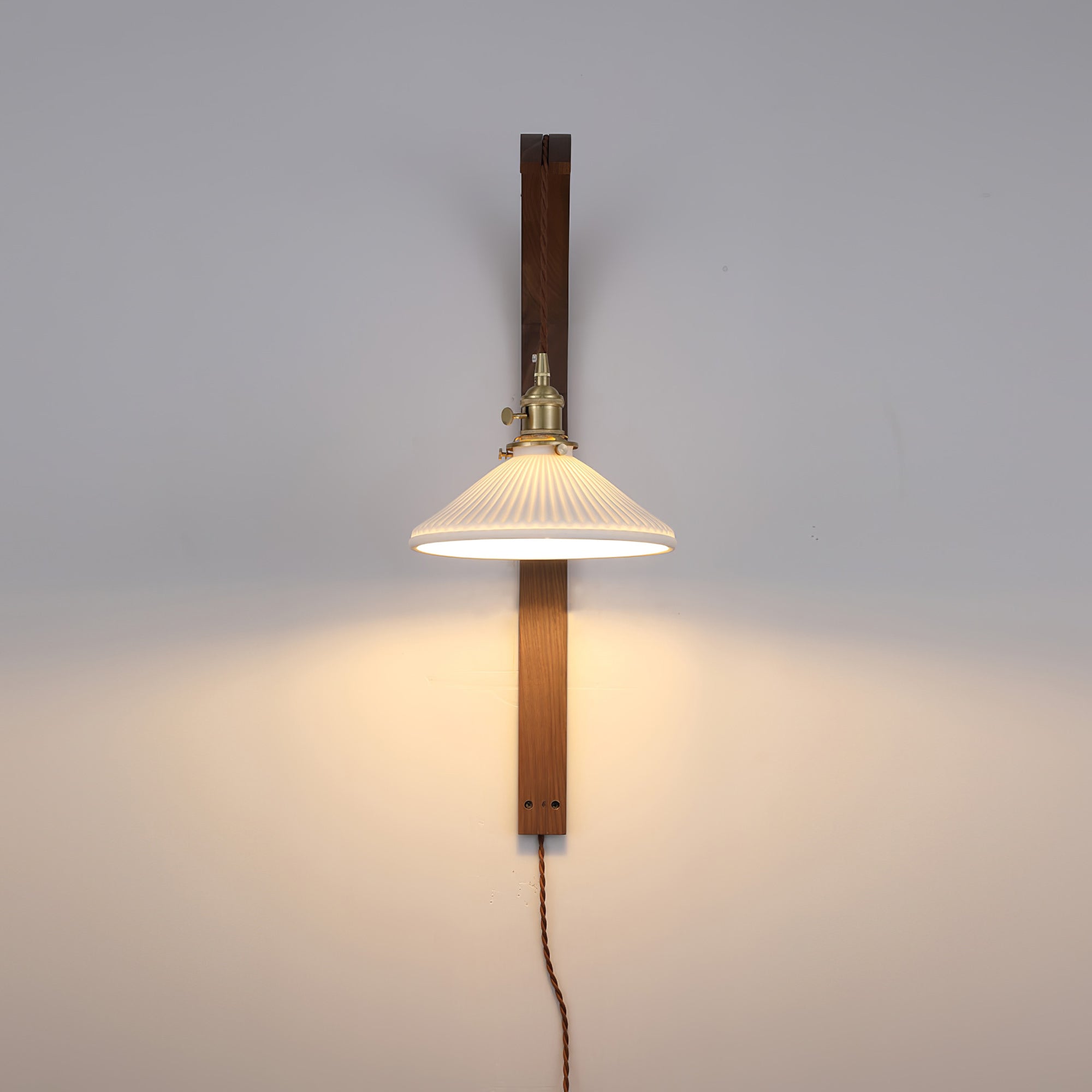 Curved Ceramic Wall Light with Walnut Finish – Plug-in Design