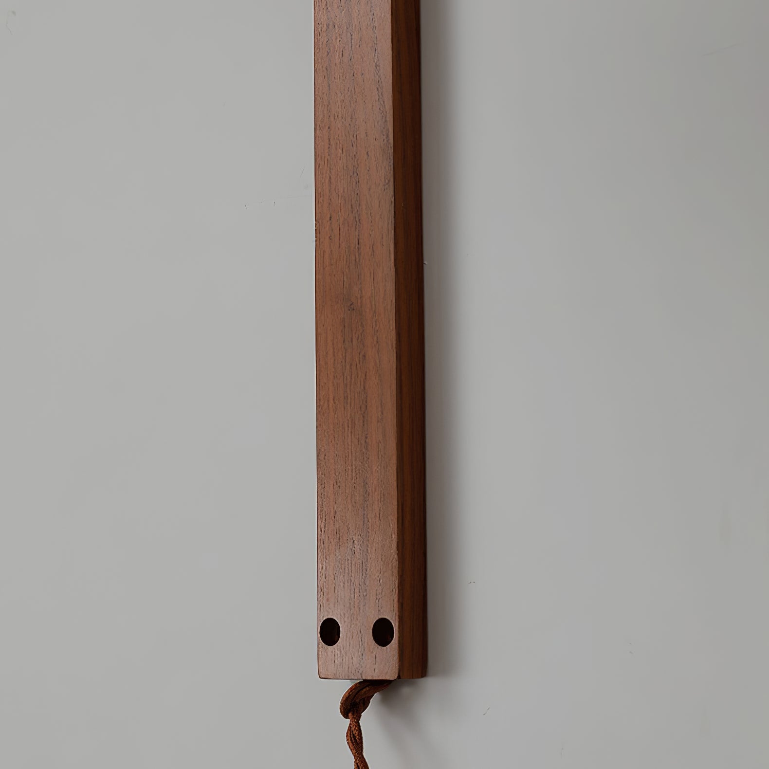Curved Ceramic Wall Light with Walnut Finish – Plug-in Design
