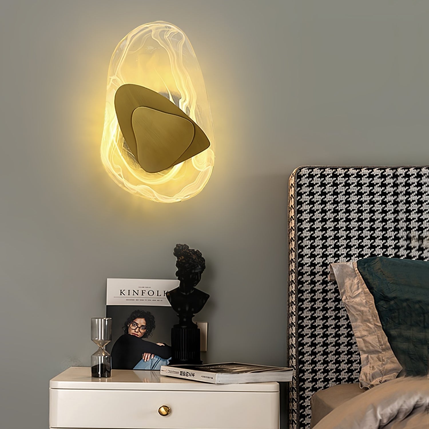 Artistic Glass Wall Sconce – Fluid Design LED Lamp