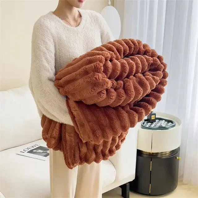 Cozy Fleece Blanket – Soft, Lightweight & Warm Home Essential - Atelier Dubois Paris