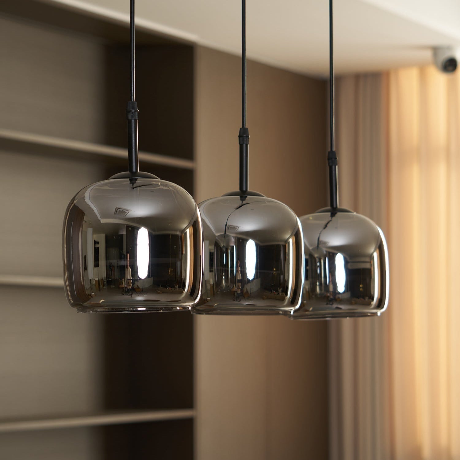 Modern Glass and Metal Pendant Light – Adjustable Chain Ceiling Fixture