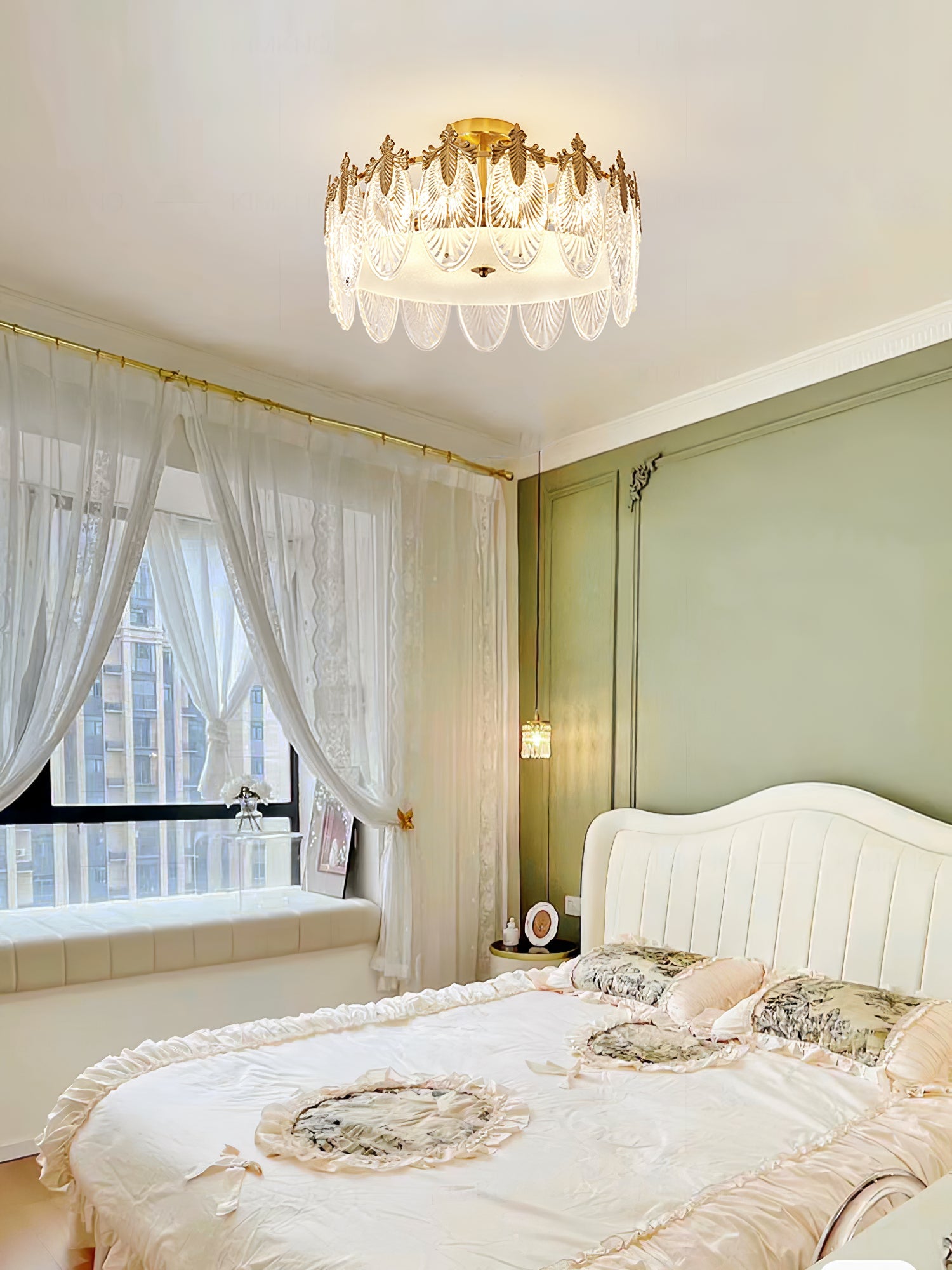 Etched Glass Round Chandelier – Modern Decorative Ceiling Light