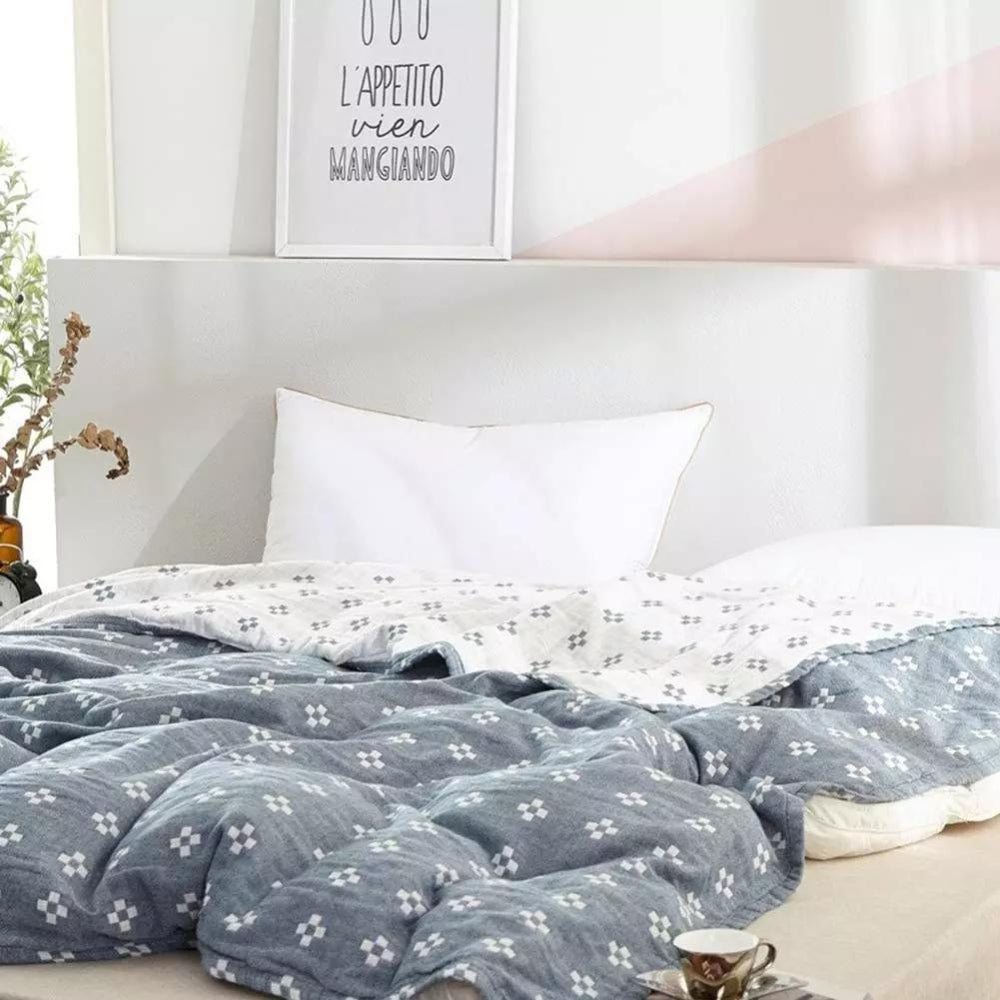 Cotton Throw with Geometric Diamond Dot Design