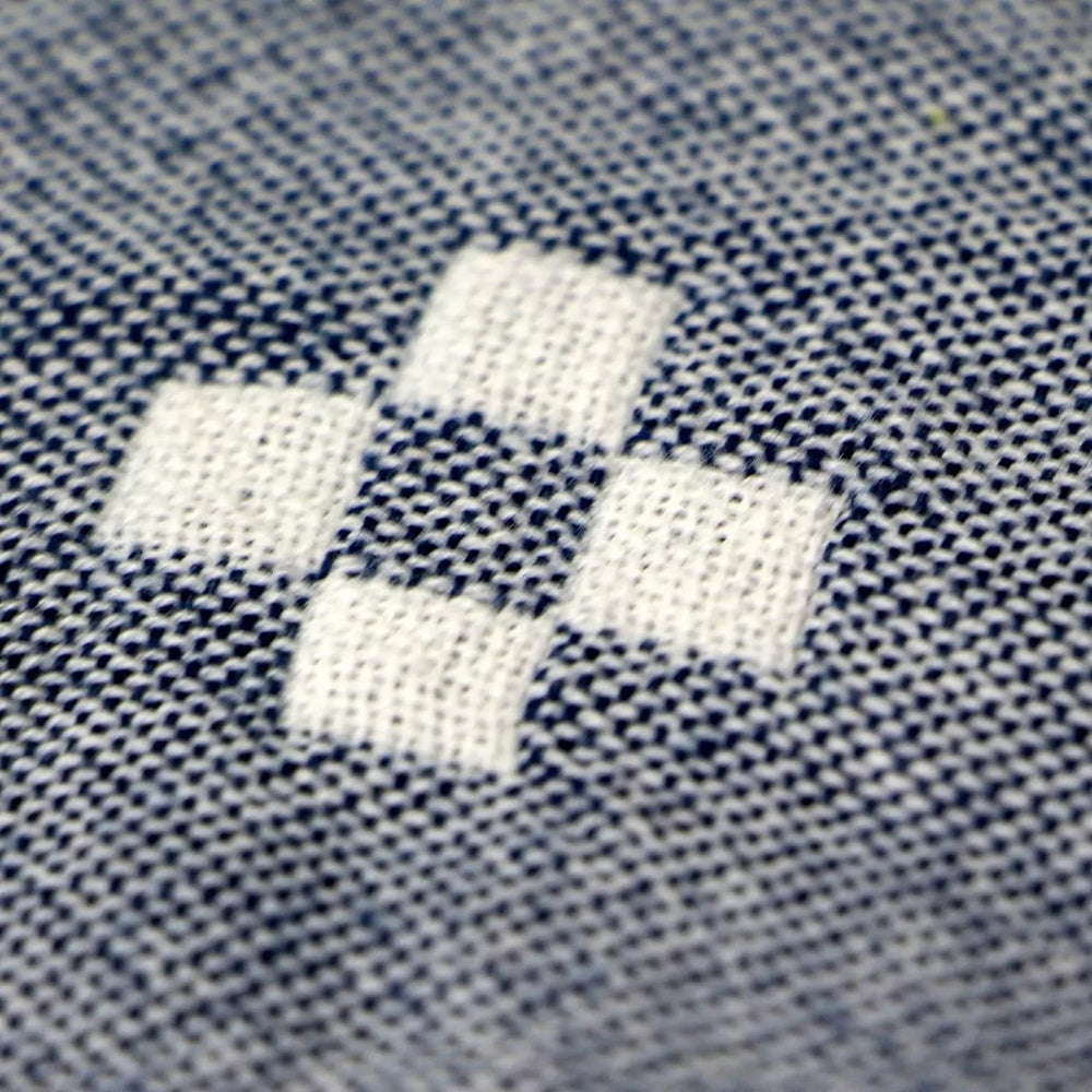 Cotton Throw with Geometric Diamond Dot Design