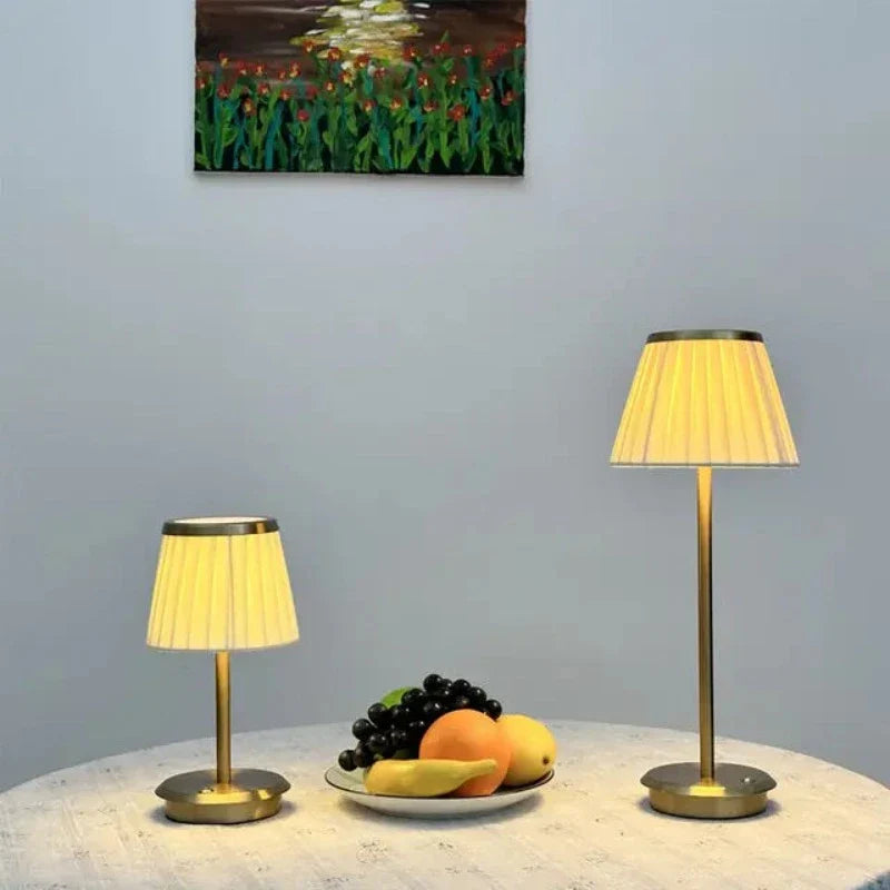 Wireless Brass Table Lamp | Minimalist Table Lamp