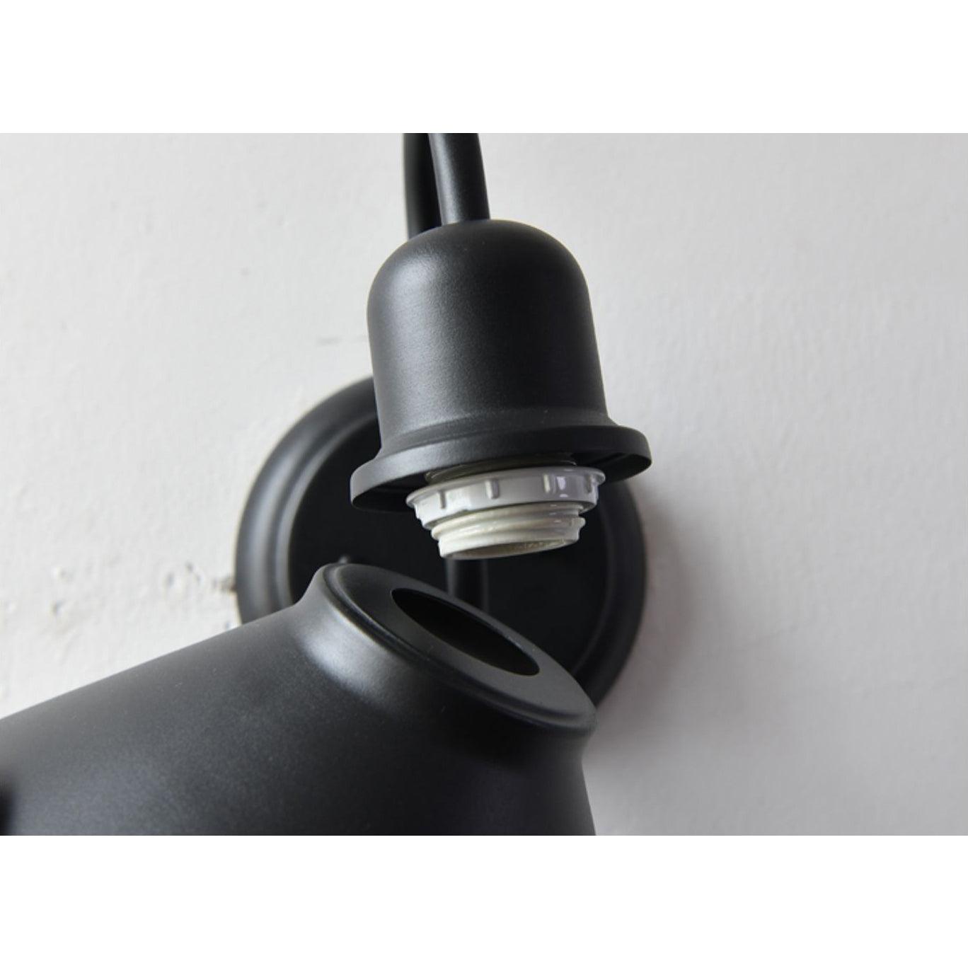 Classic Cone-Shaped Outdoor Wall Lamp – Retro Style Metal Lighting