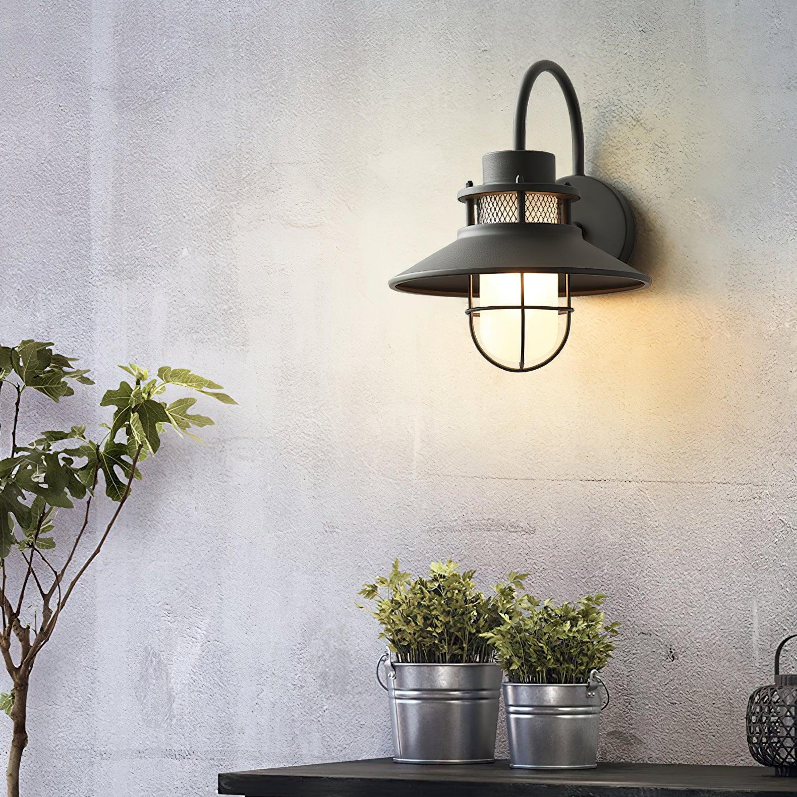 Kettle Shape Outdoor Wall Fixture | Classic Wall Light