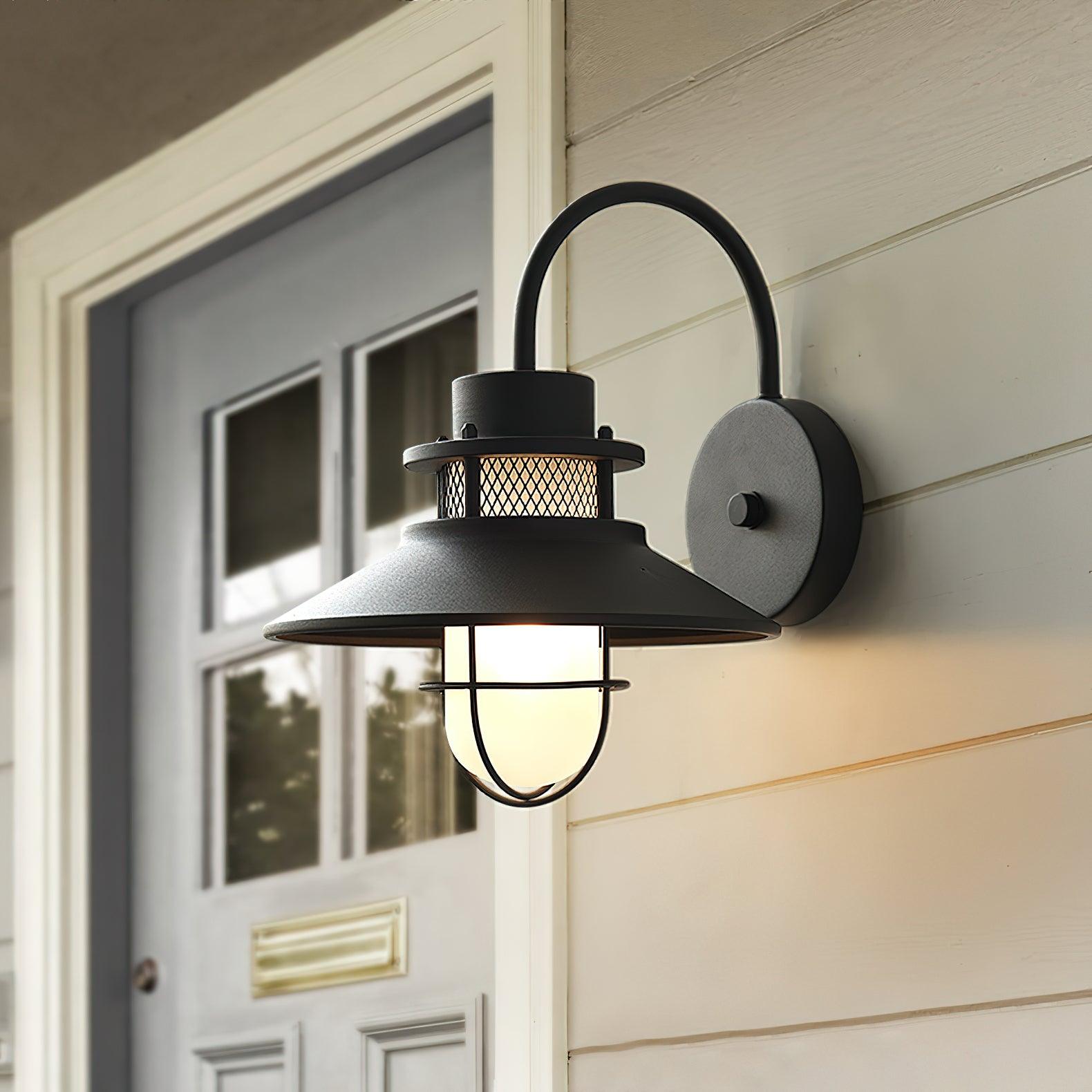 Kettle Shape Outdoor Wall Fixture | Classic Wall Light