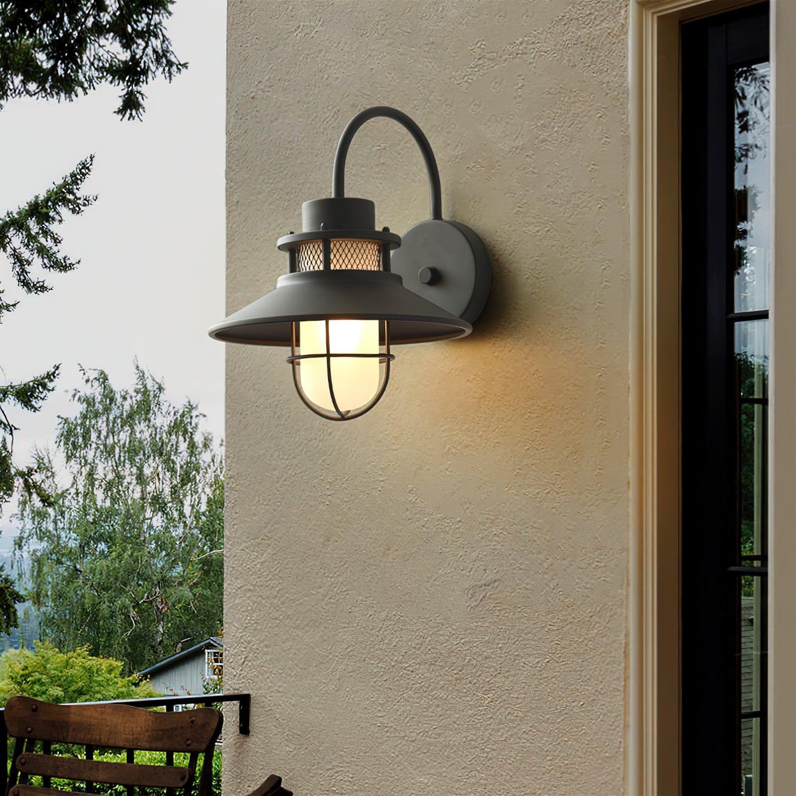 Kettle Shape Outdoor Wall Fixture | Classic Wall Light