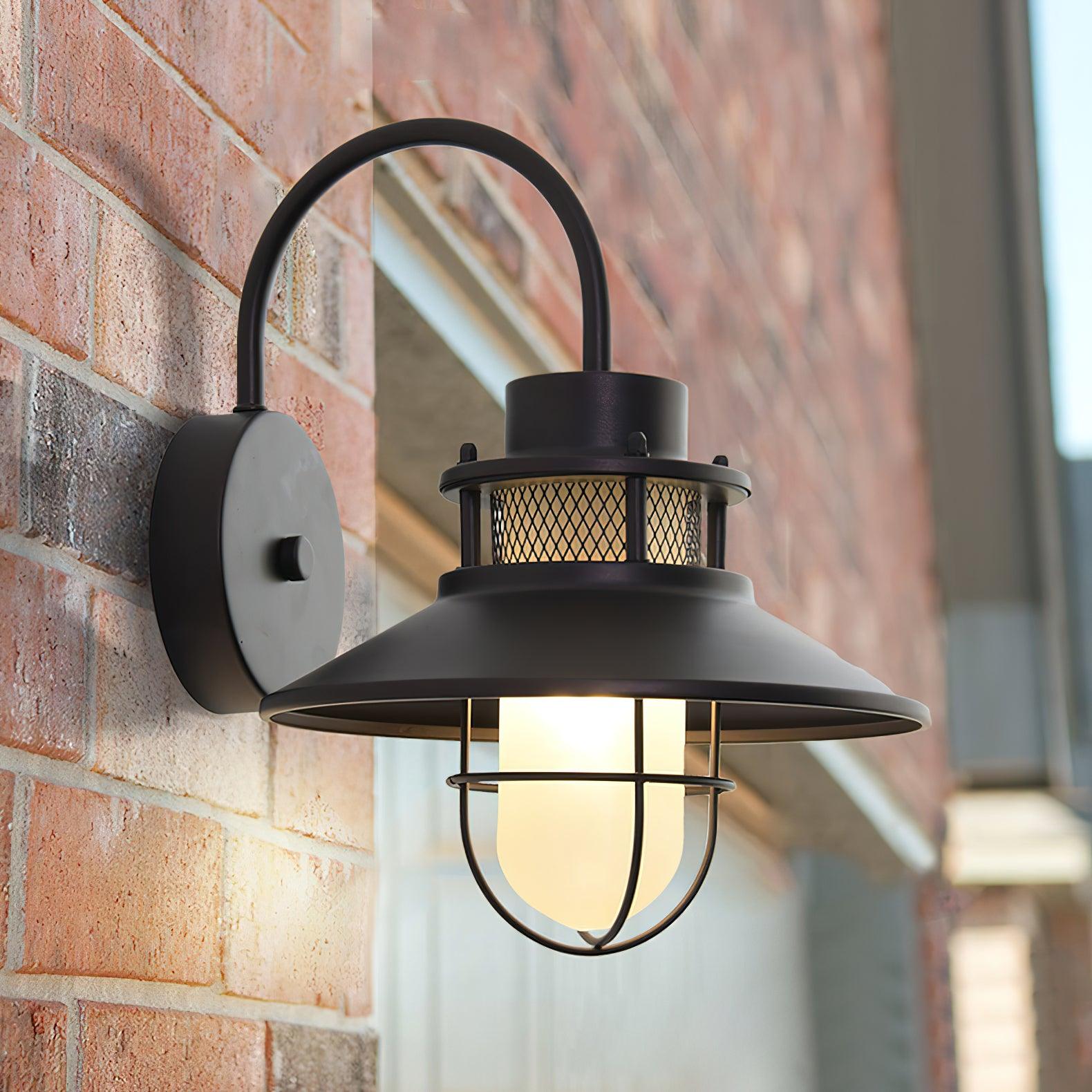 Kettle Shape Outdoor Wall Fixture | Classic Wall Light