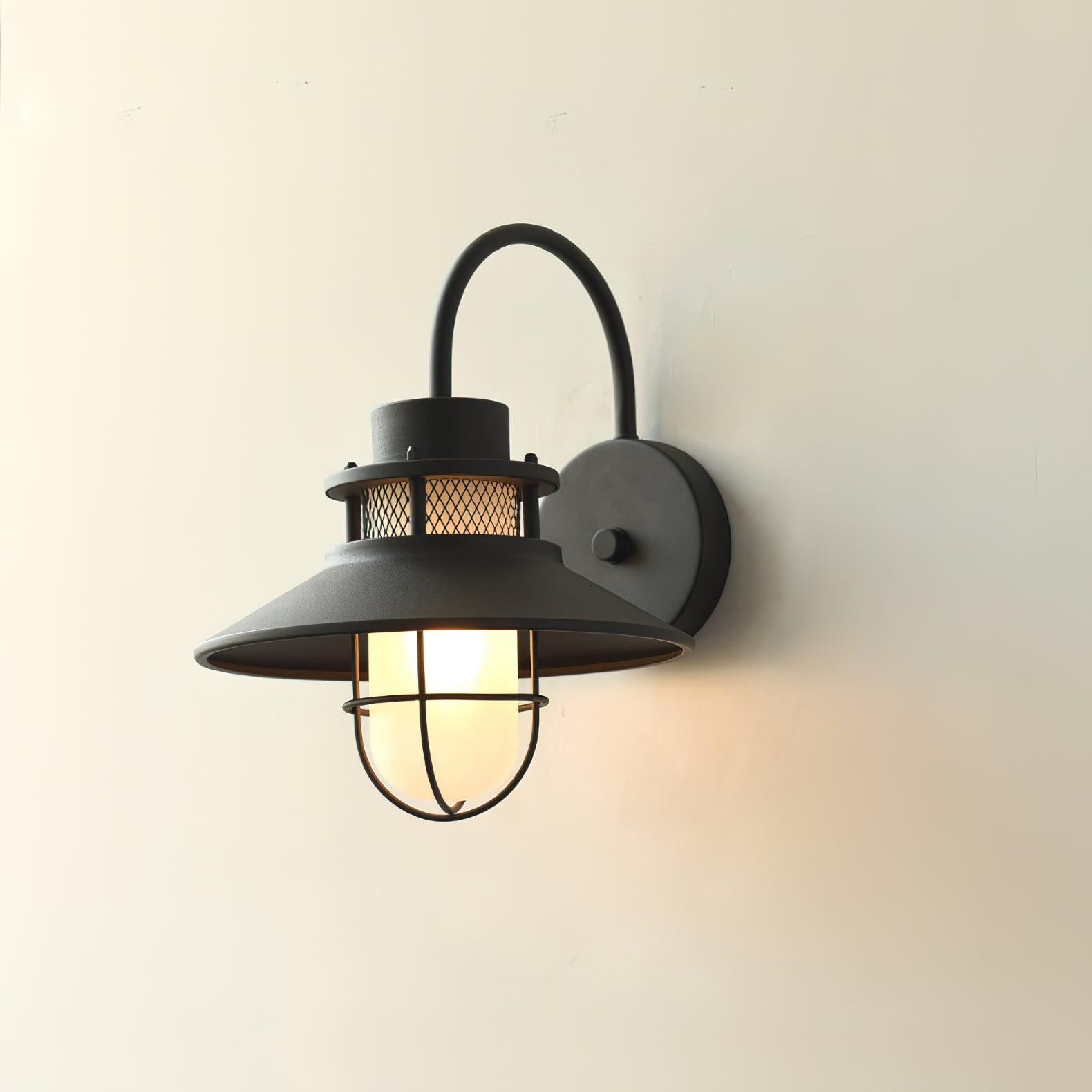 Kettle Shape Outdoor Wall Fixture | Classic Wall Light