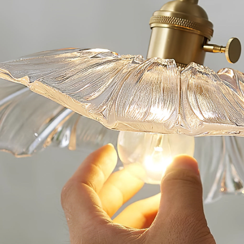Flower-Shaped Pendant Light – Clear Glass Petals with Retro Brass Details