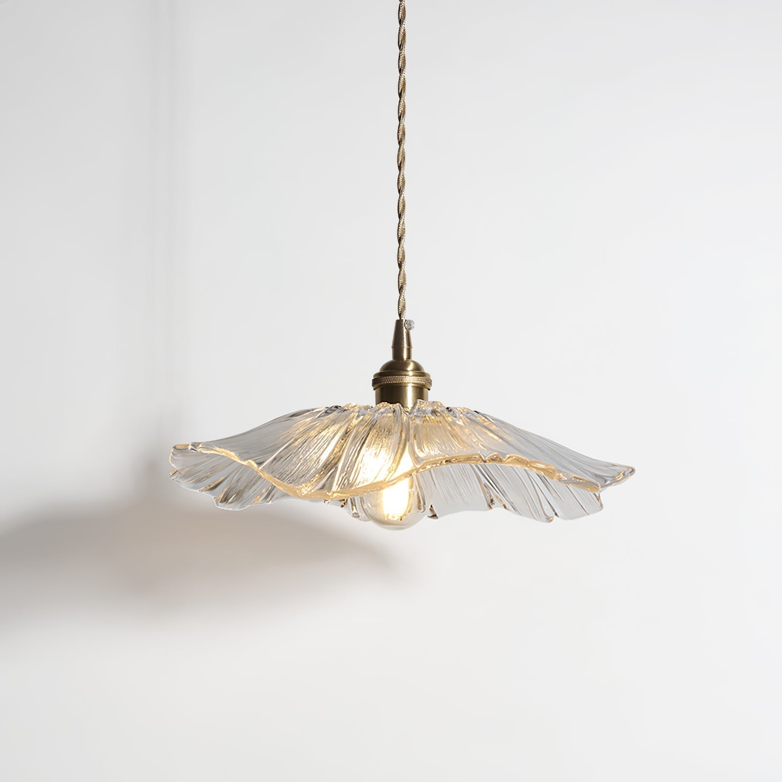 Flower-Shaped Pendant Light – Clear Glass Petals with Retro Brass Details