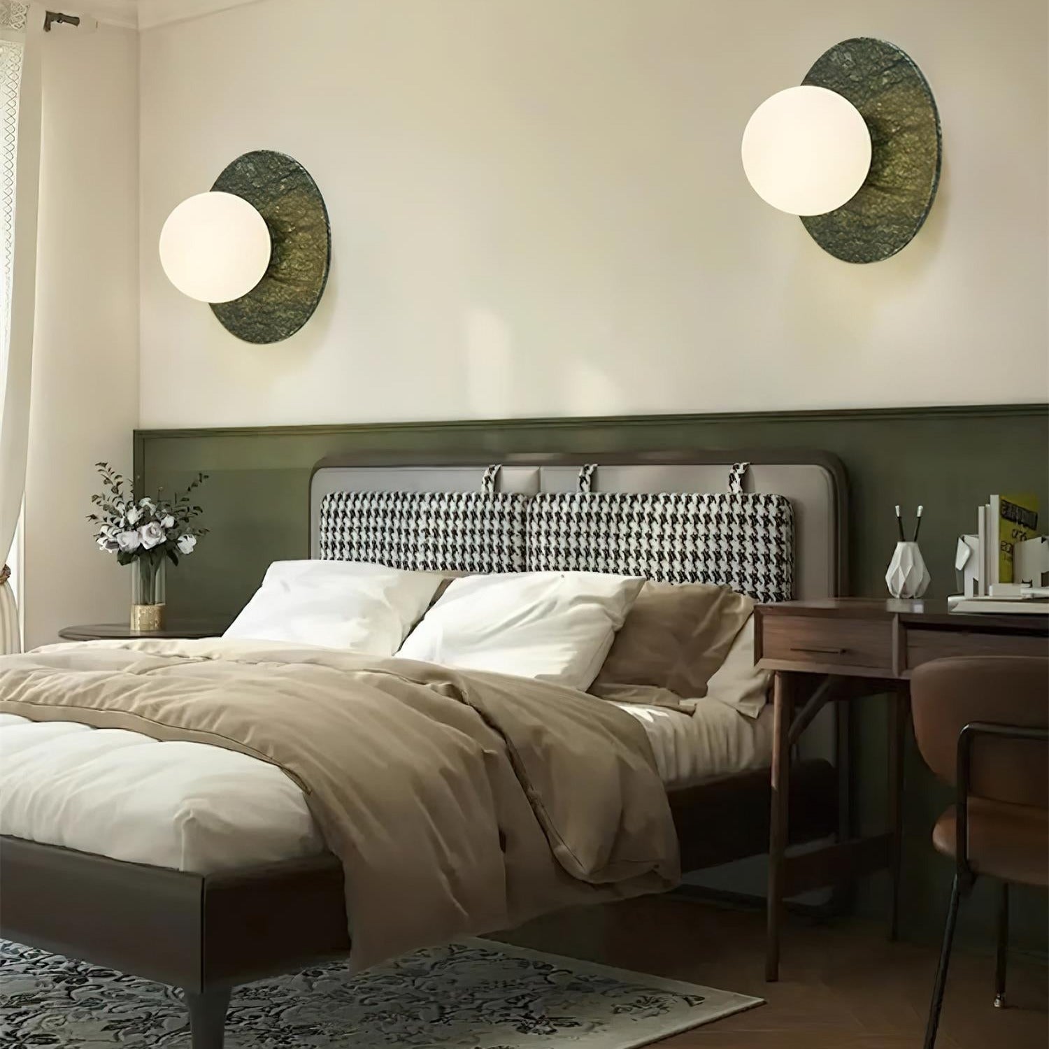 Stylish Green Marble Wall Sconce – Frosted Glass Globe Shade Lamp