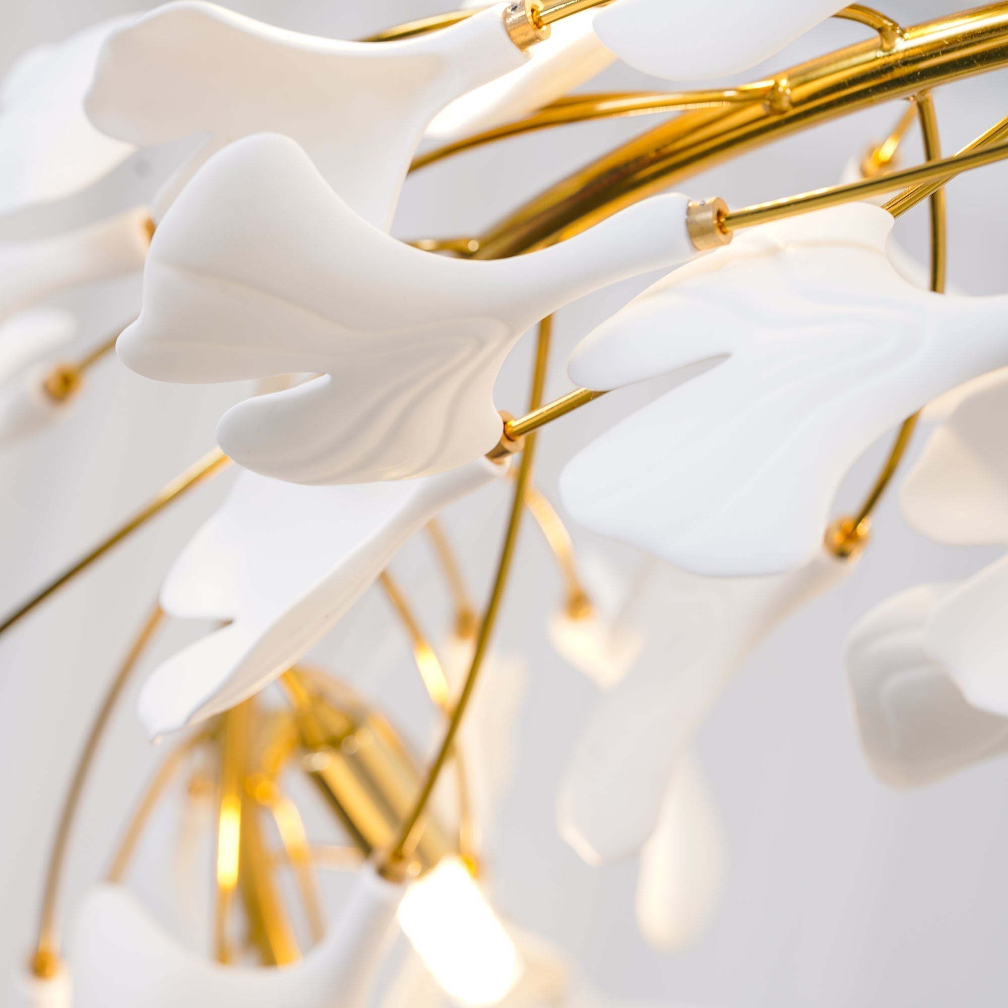 Modern Metal & Ceramic Chandelier – Sculptural Swirl Design Ceiling Fixture