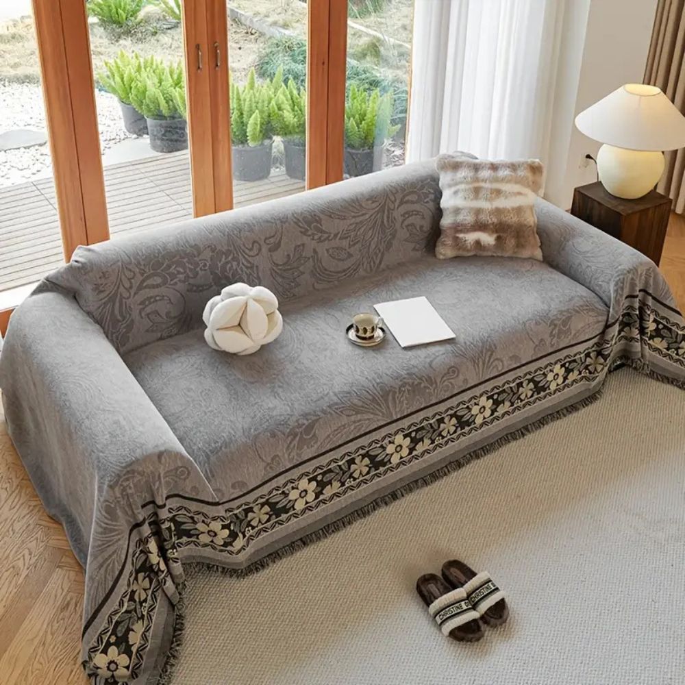 Stylish Tasseled Sofa Throw with Floral Bohemian Design