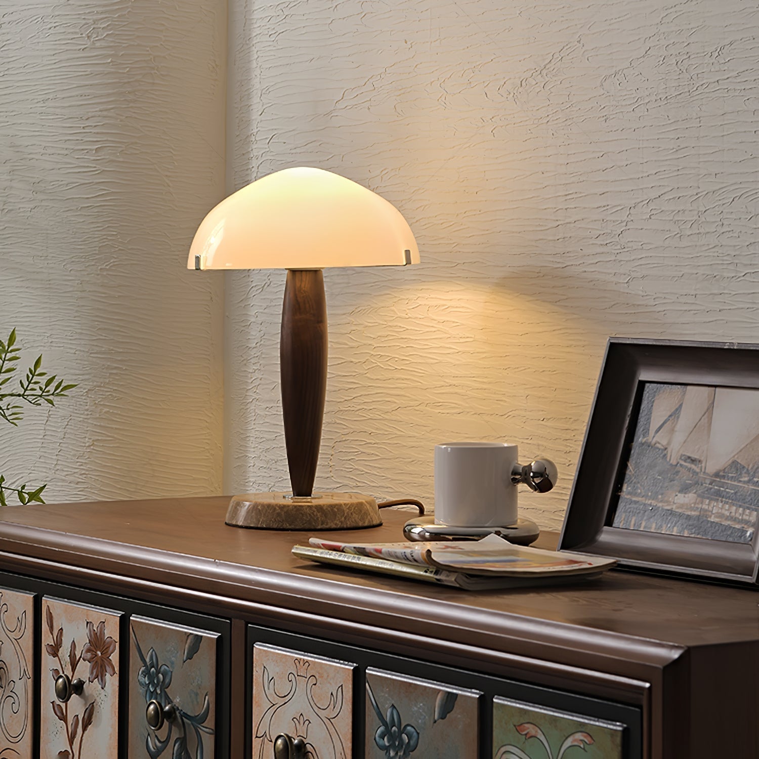Minimalist Mid-Century Nightstand Lamp