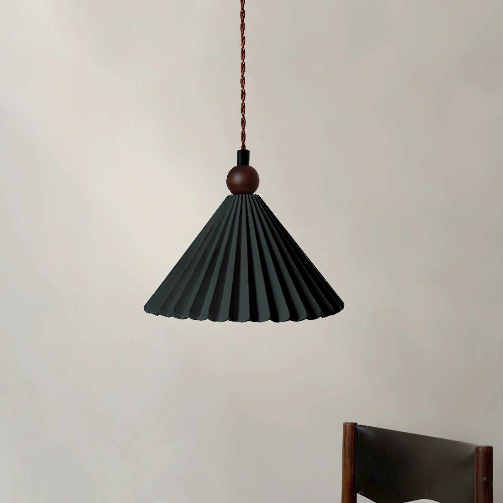 Ceramic Pendant Light with Wooden Accent – Retro-Modern Kitchen Lighting