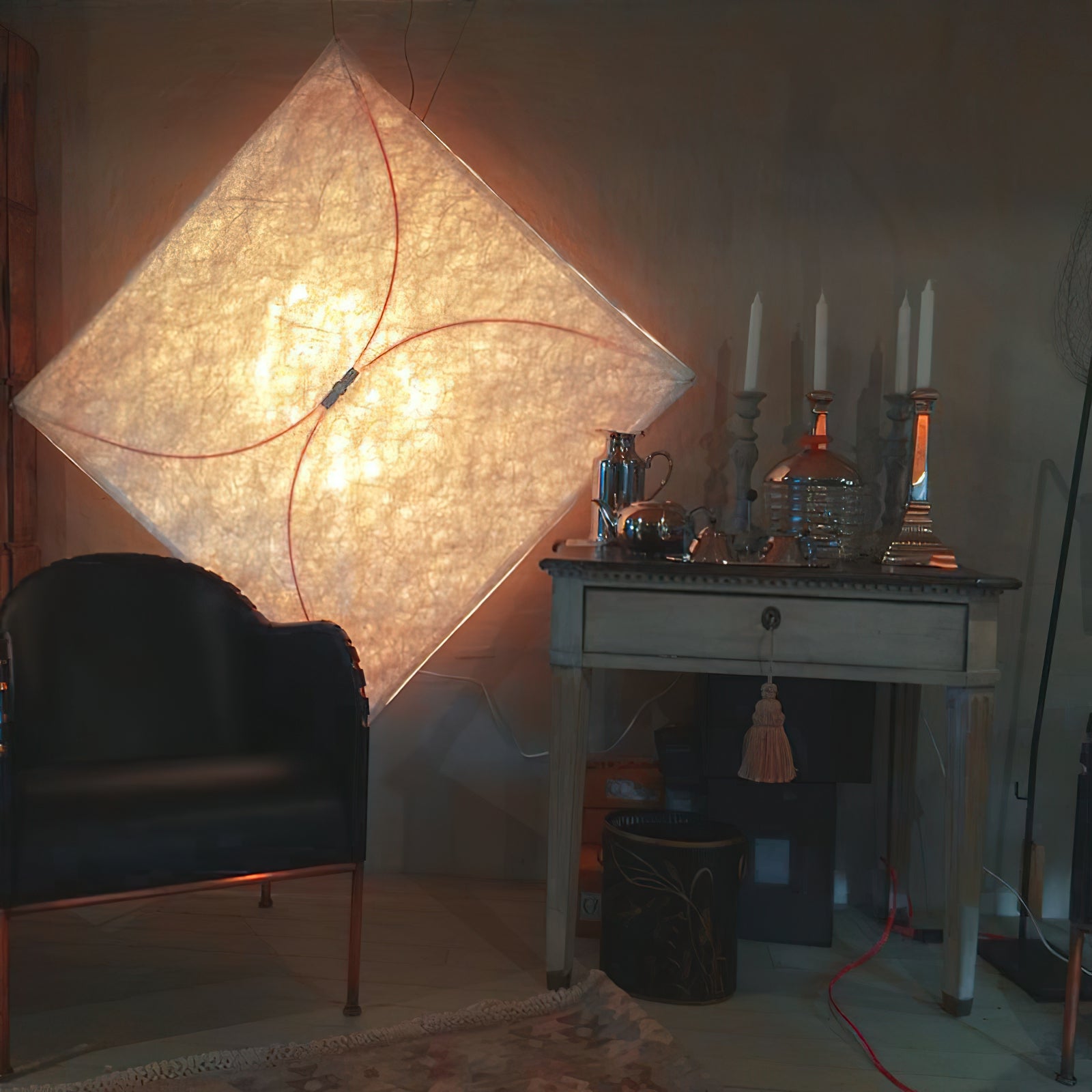 Kite Wall Light – Modern Plug-in Wall Lamp Paper Diffuser
