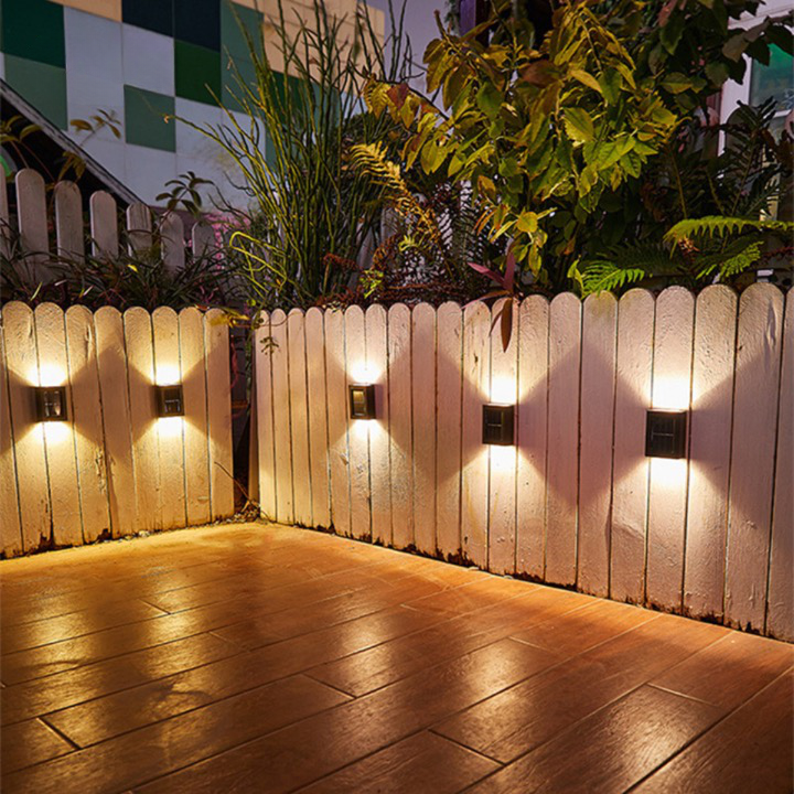 Wireless LED Solar Wall Lights – Elegant outdoor lighting for a perfect garden mood.