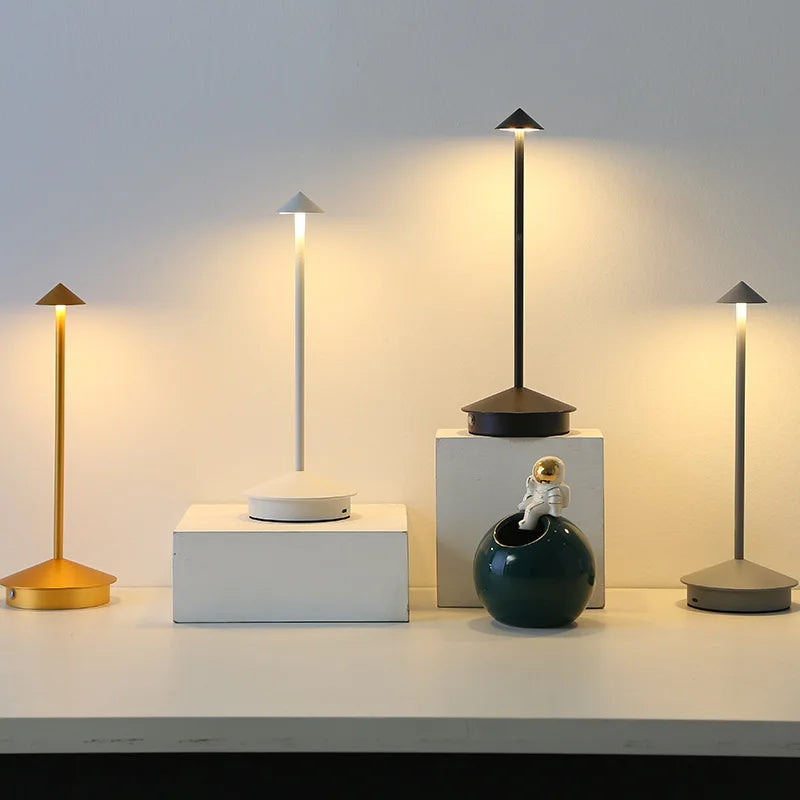 Touch-Sensor LED Table Lamp – Dimmable