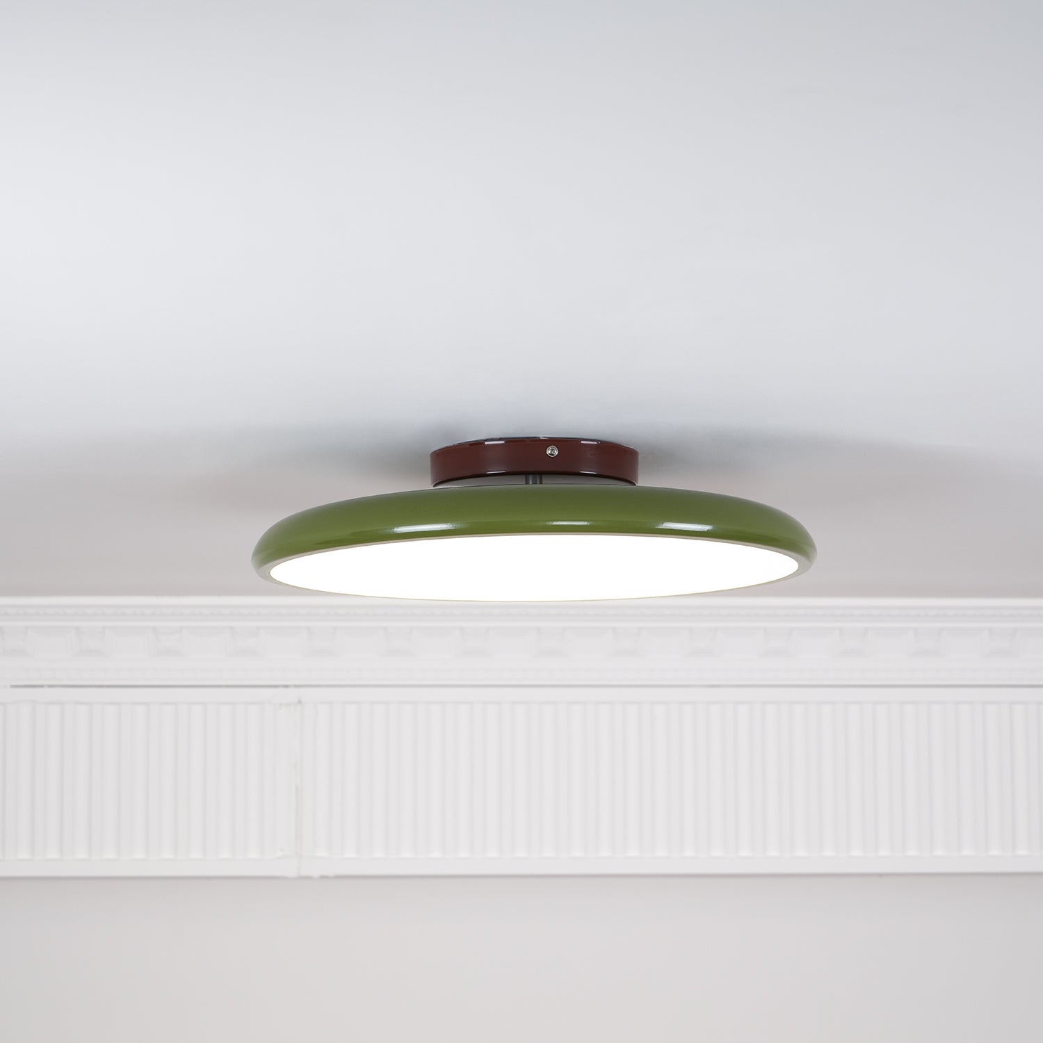 Modern Disc Ceiling Lamp – Flexible Lighting Options