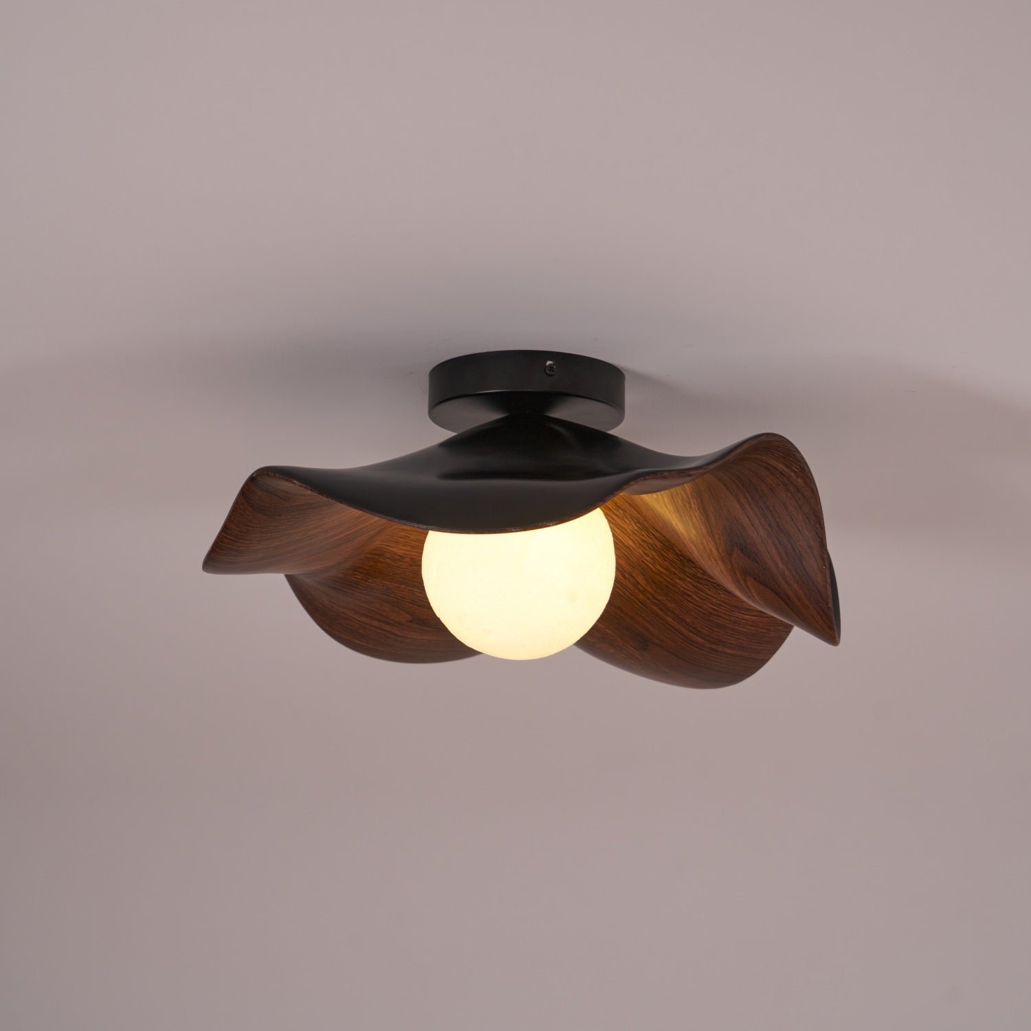 Decorative Ceiling Lamp with Lotus Leaf Shape – Flush Mount Ceiling Light