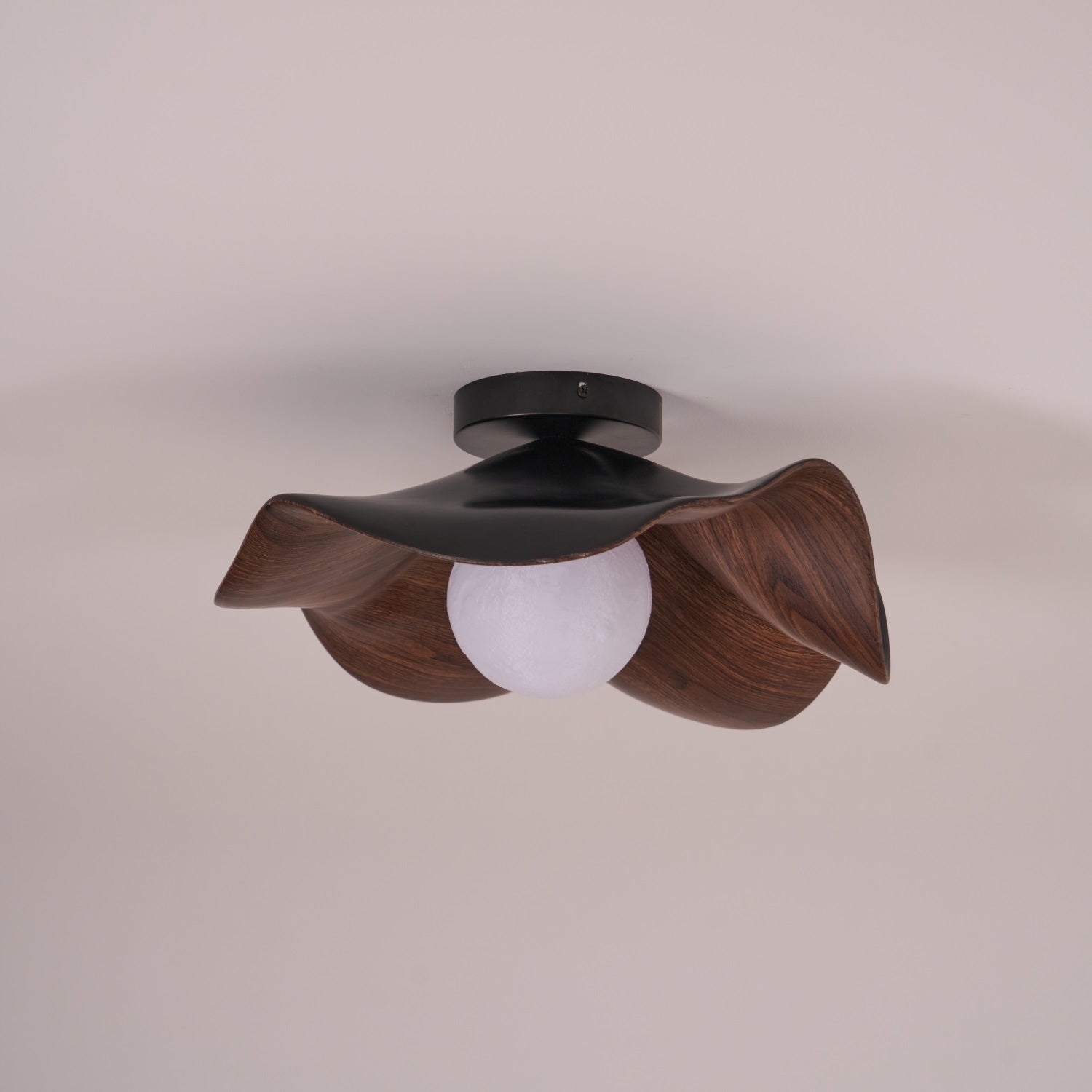 Decorative Ceiling Lamp with Lotus Leaf Shape – Flush Mount Ceiling Light
