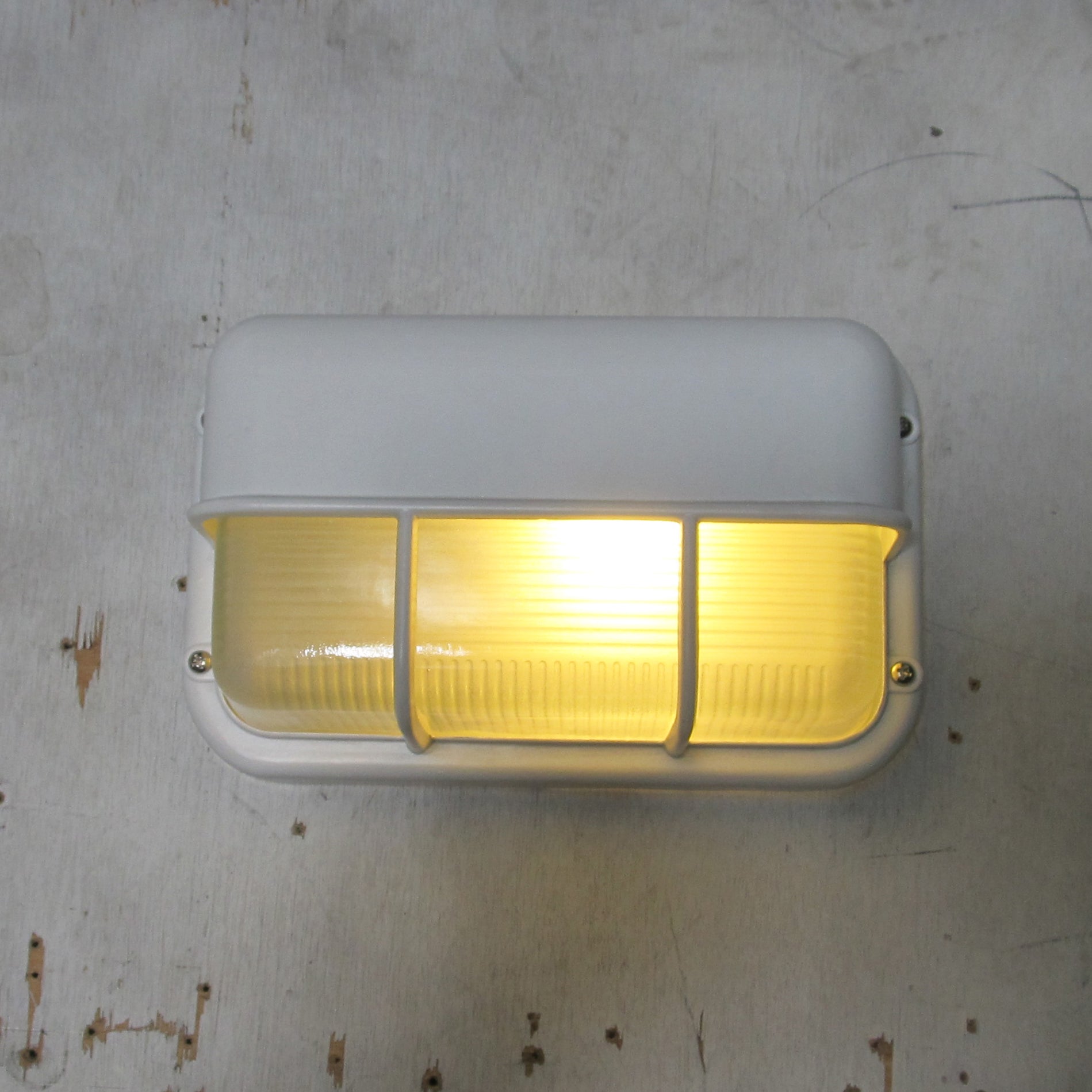 Metal Outdoor Wall Sconce – Durable Sconce with Glass Shade