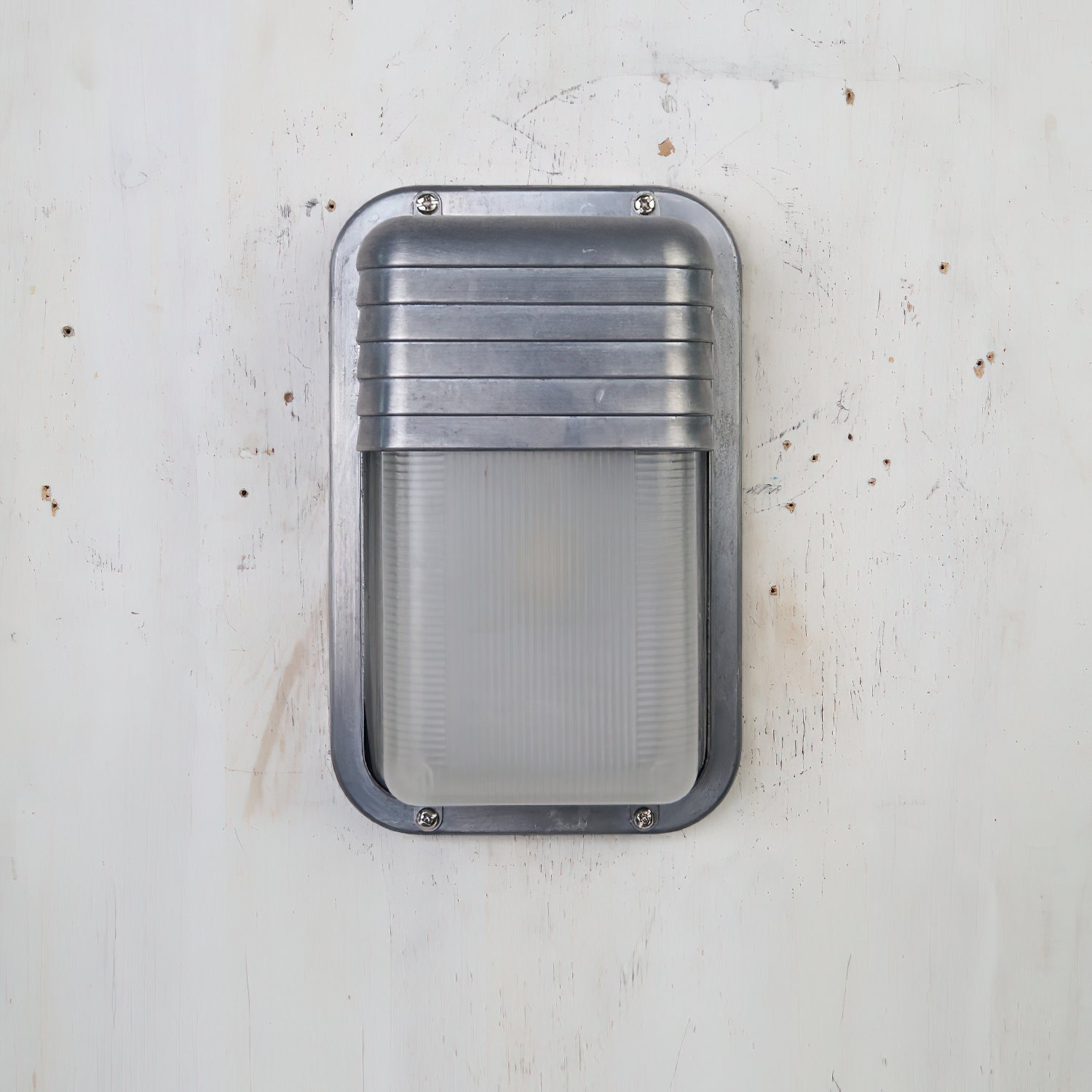 Metal Outdoor Wall Sconce – Durable Sconce with Glass Shade
