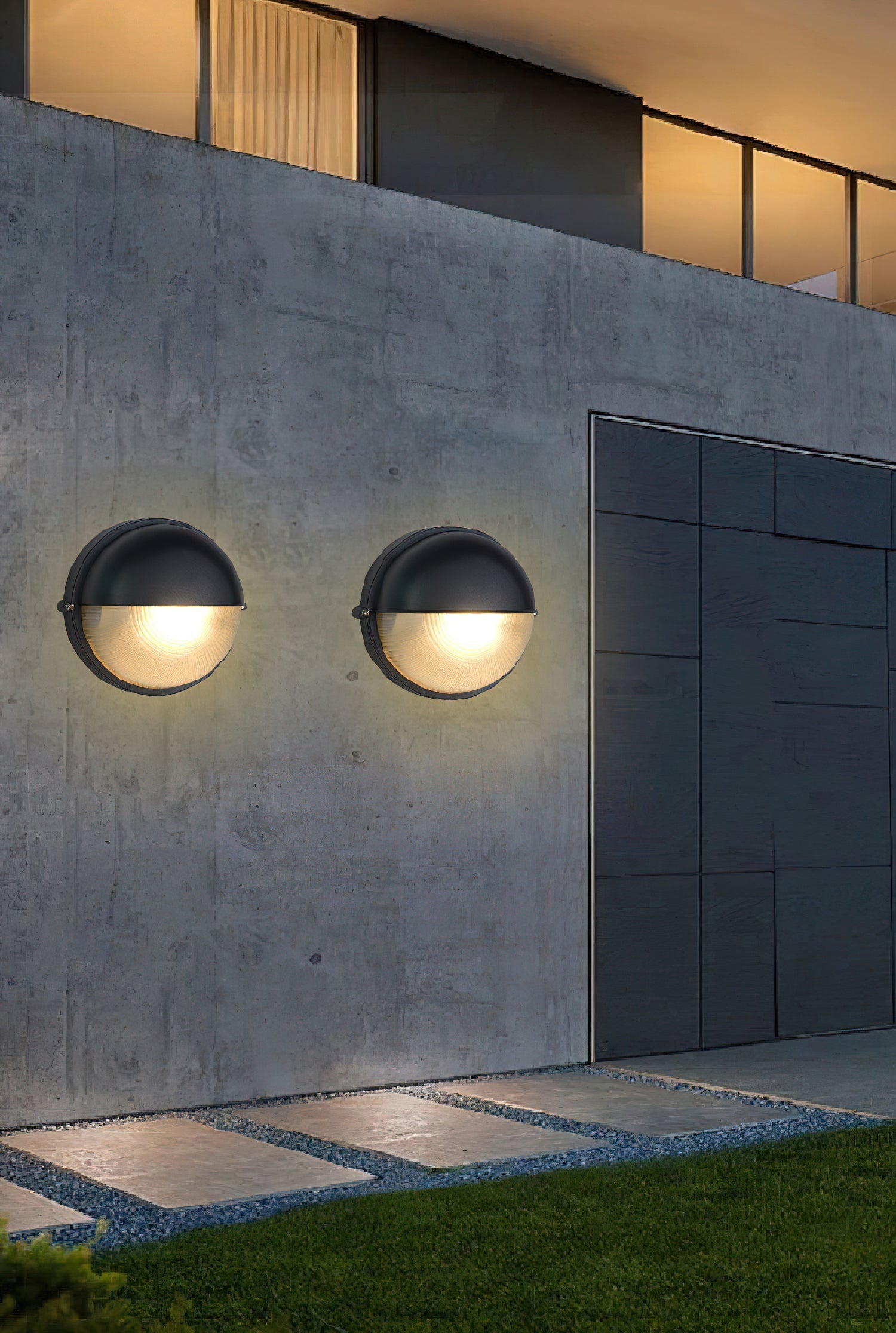 Metal Outdoor Wall Sconce – Durable Sconce with Glass Shade