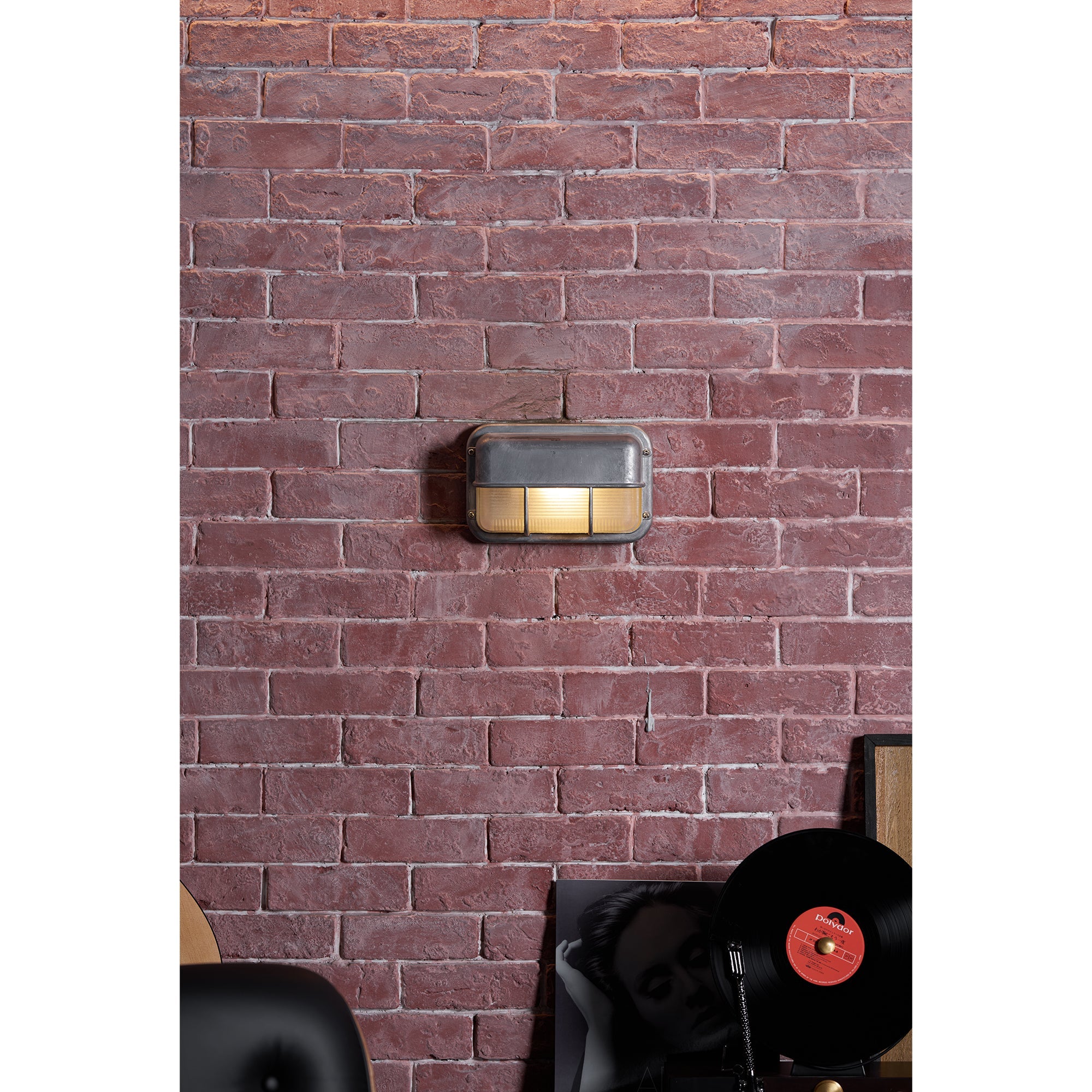 Metal Outdoor Wall Sconce – Durable Sconce with Glass Shade