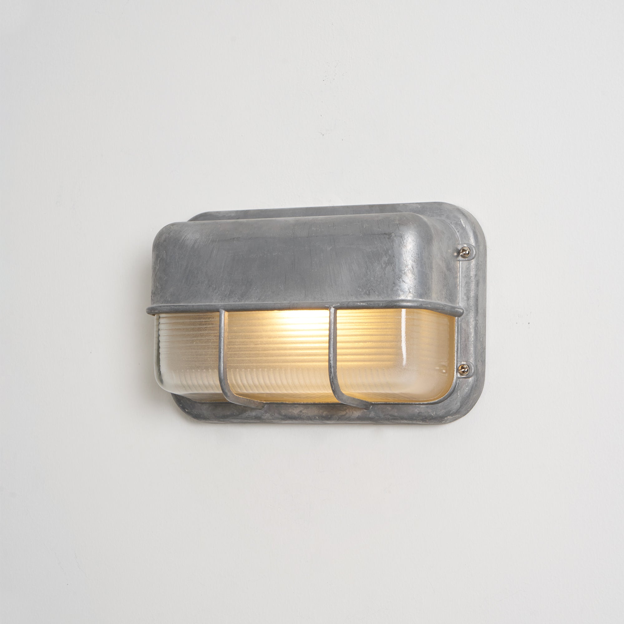 Metal Outdoor Wall Sconce – Durable Sconce with Glass Shade