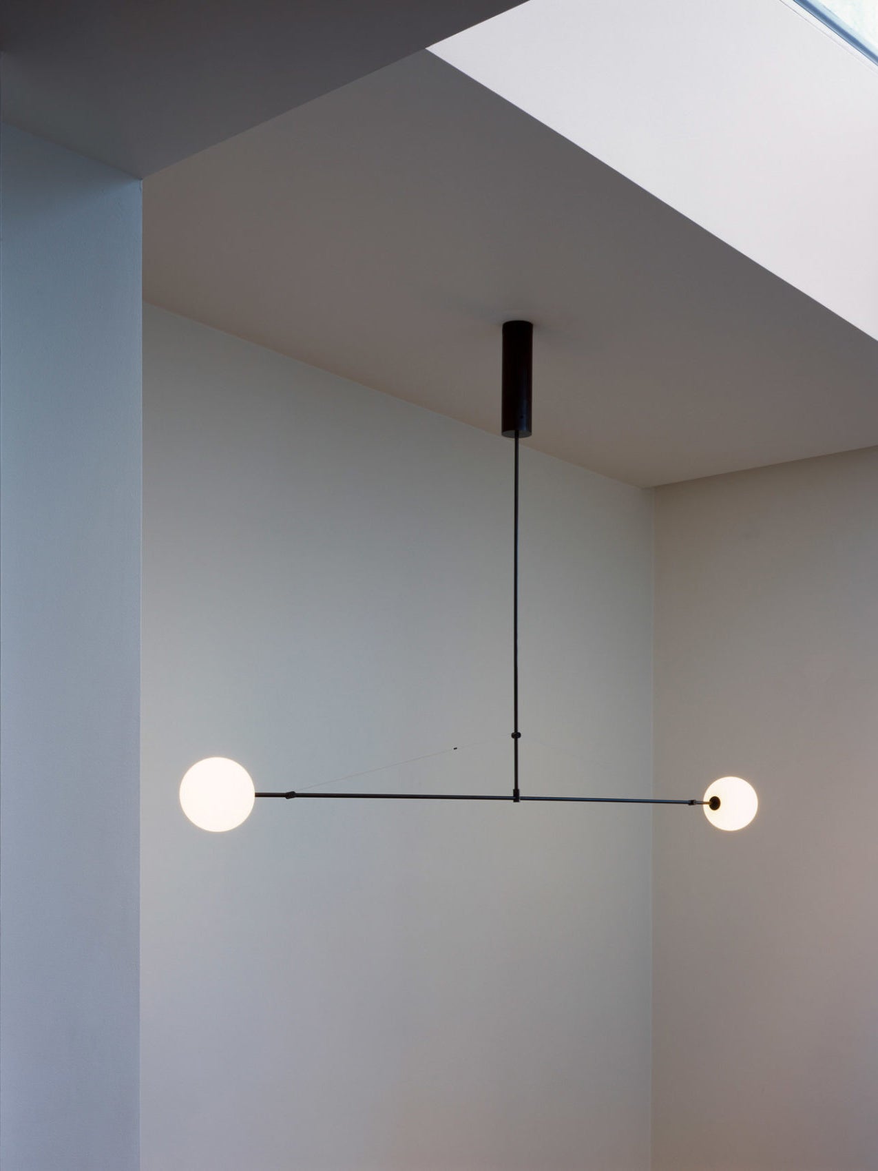 Modern Mobile Chandelier – Adjustable Hanging Light Fixture
